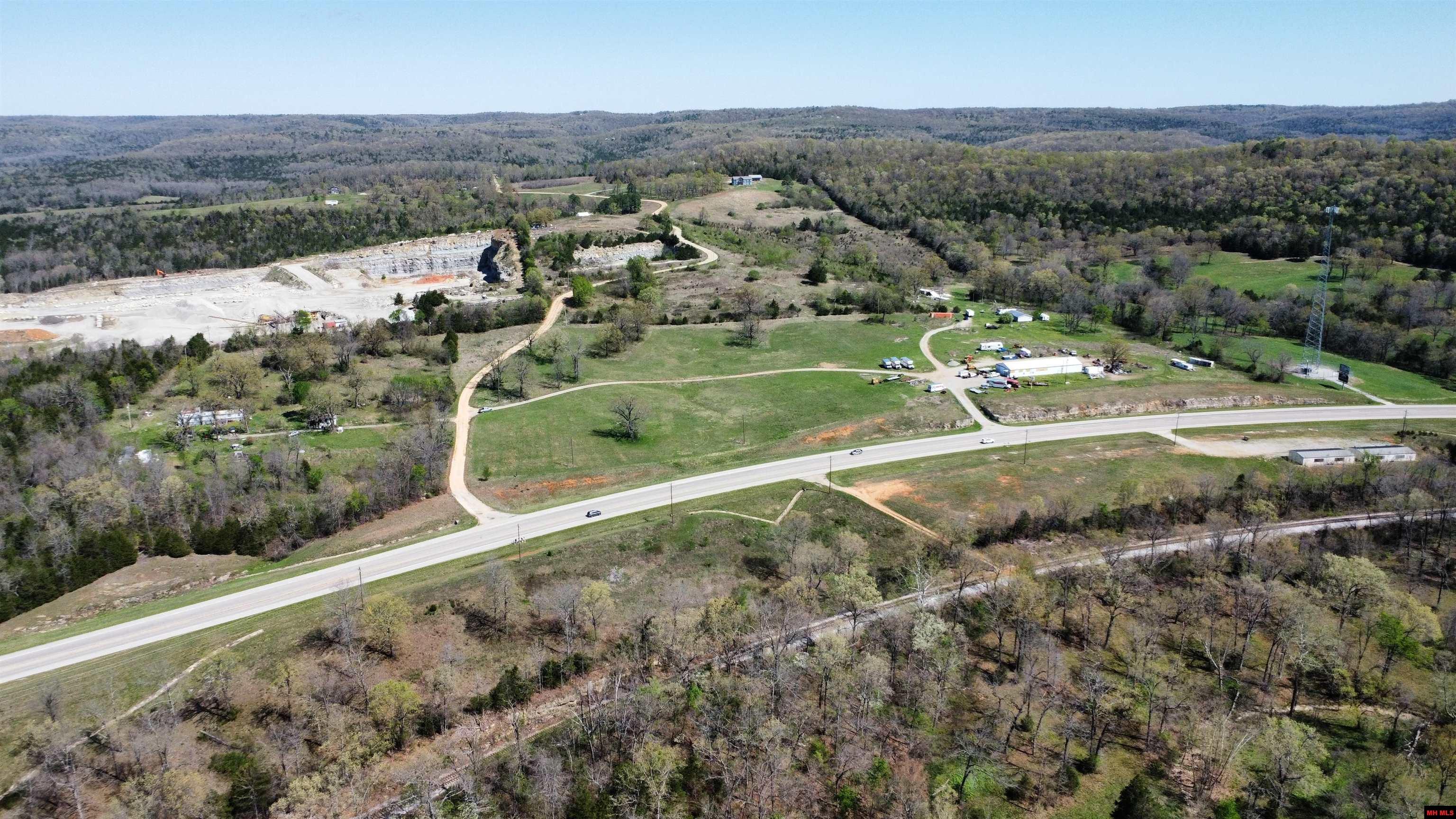 001-05384-001 Hwy 62 West