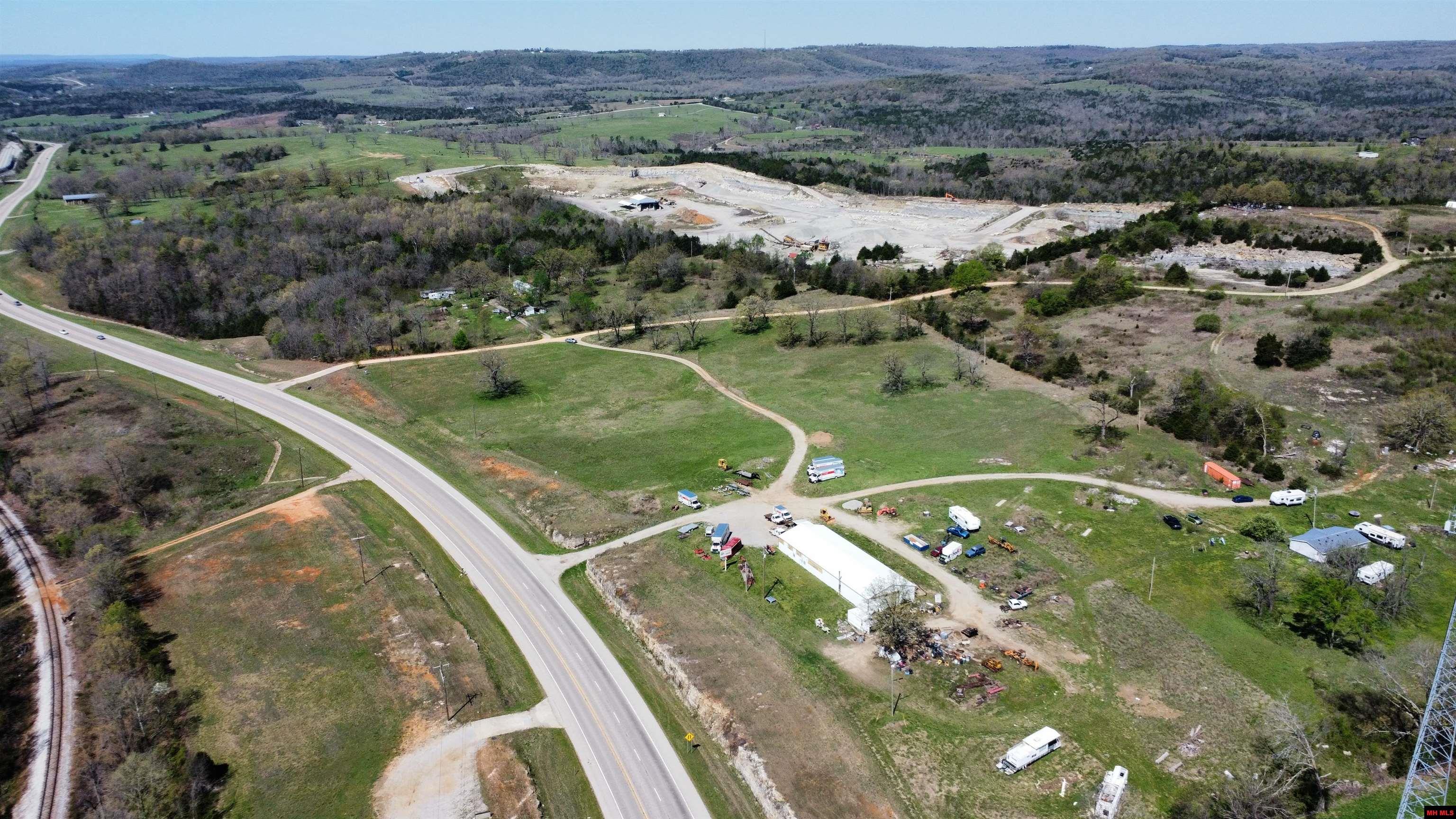 001-05384-001 Hwy 62 West