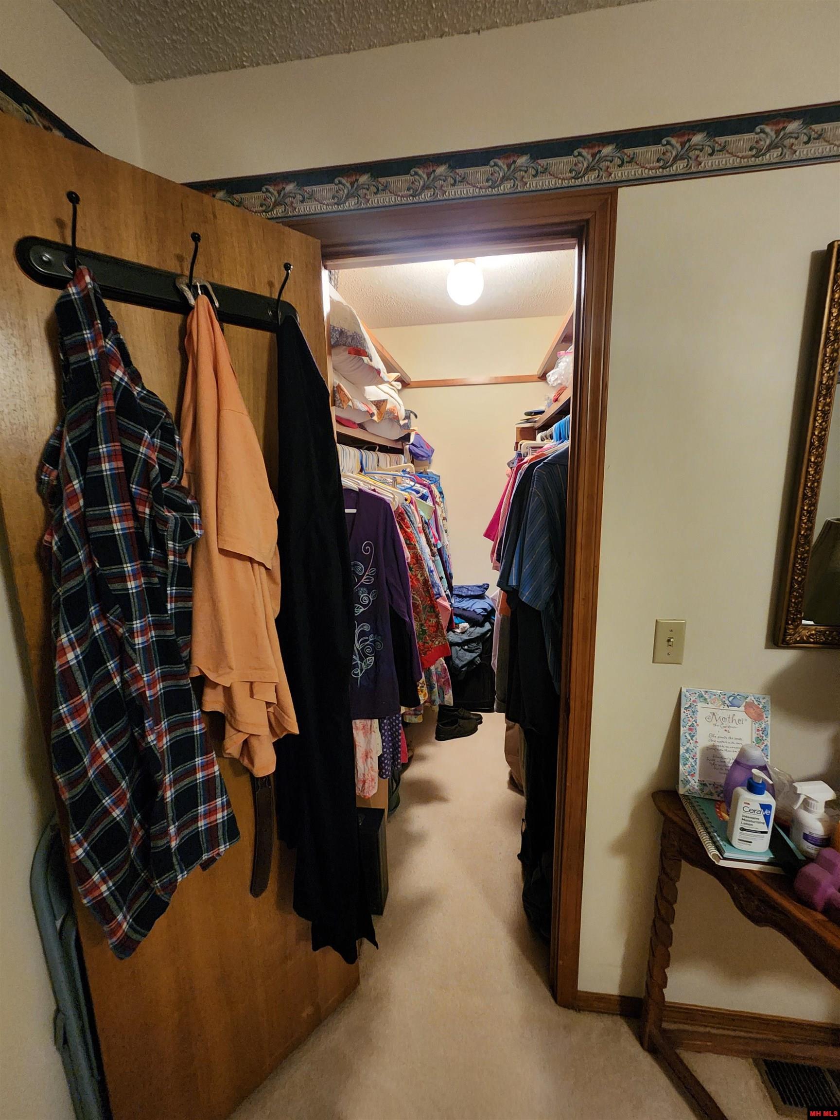 1805 Van Buren Avenue