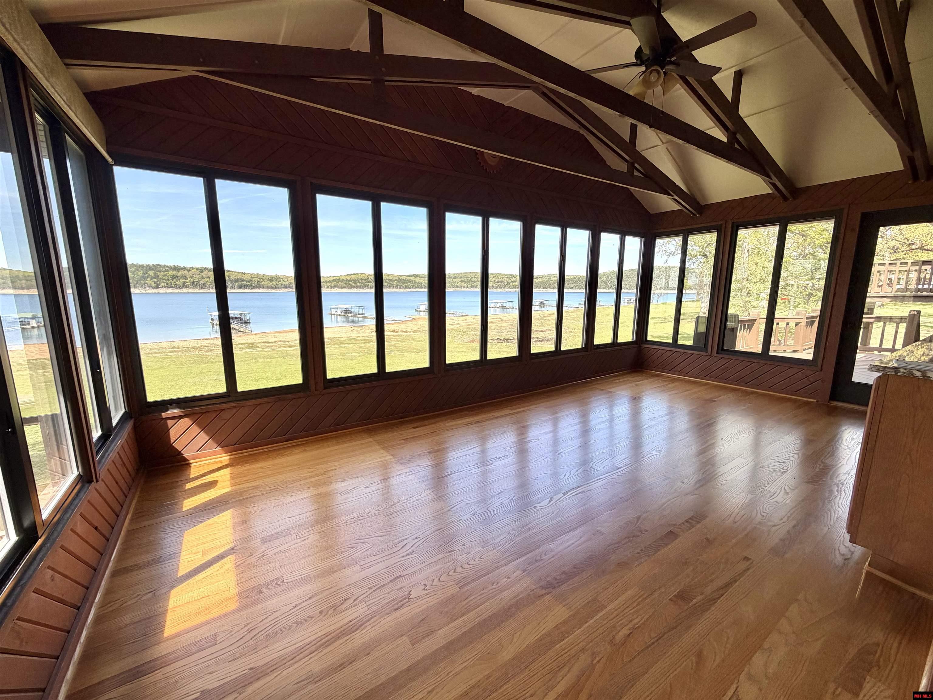 2668 Mallard Point Road