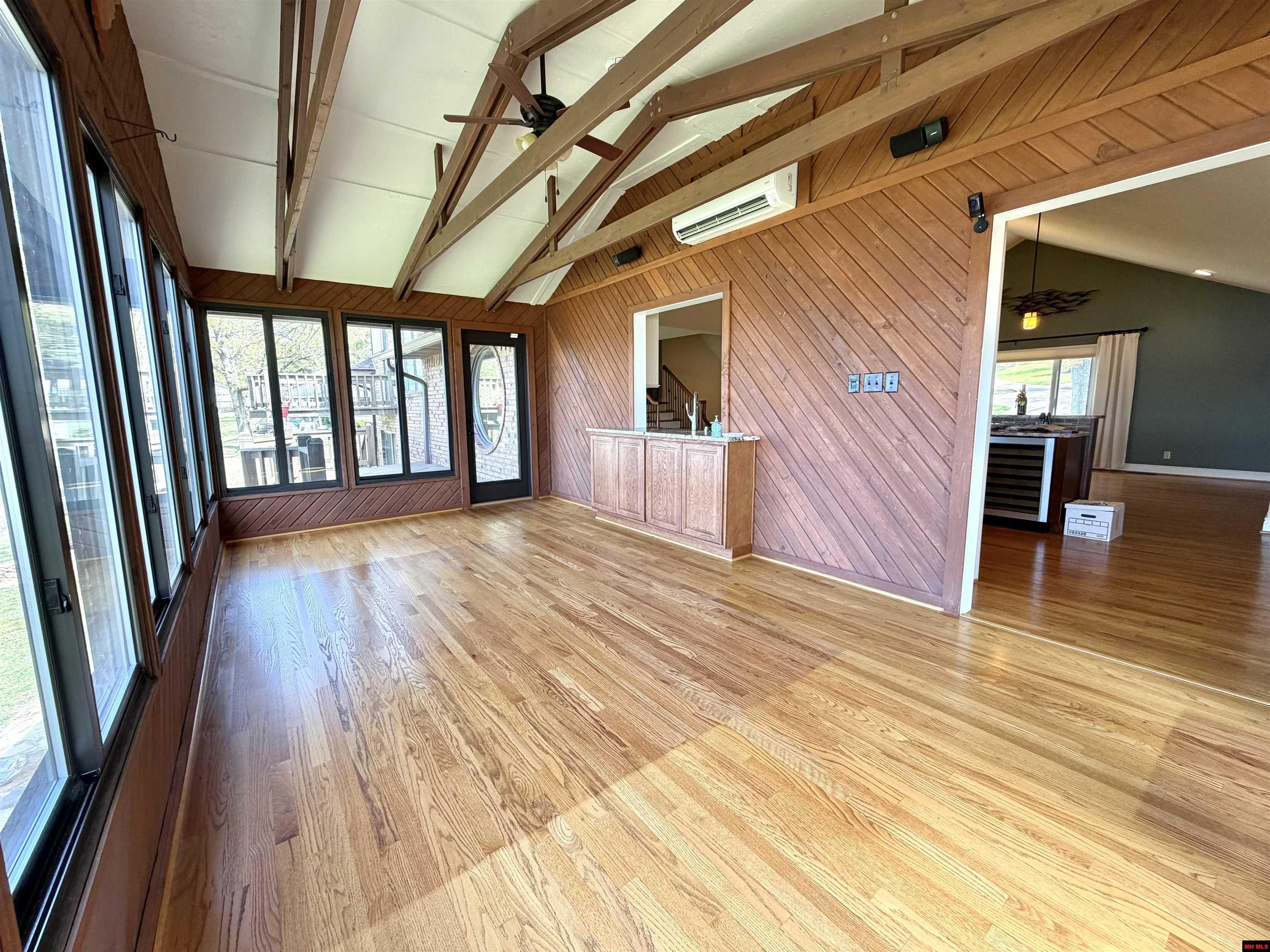 2668 Mallard Point Road