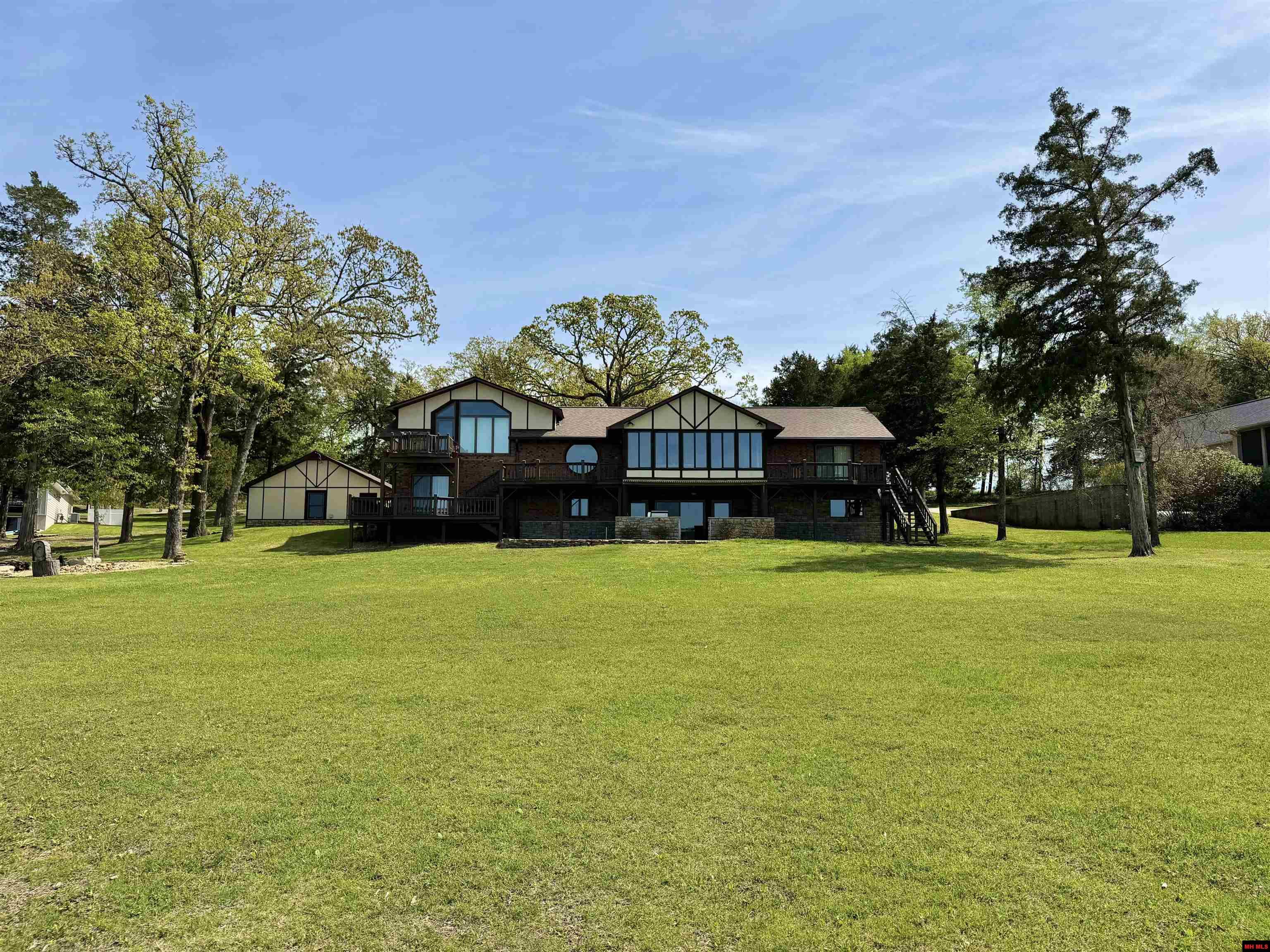 2668 Mallard Point Road