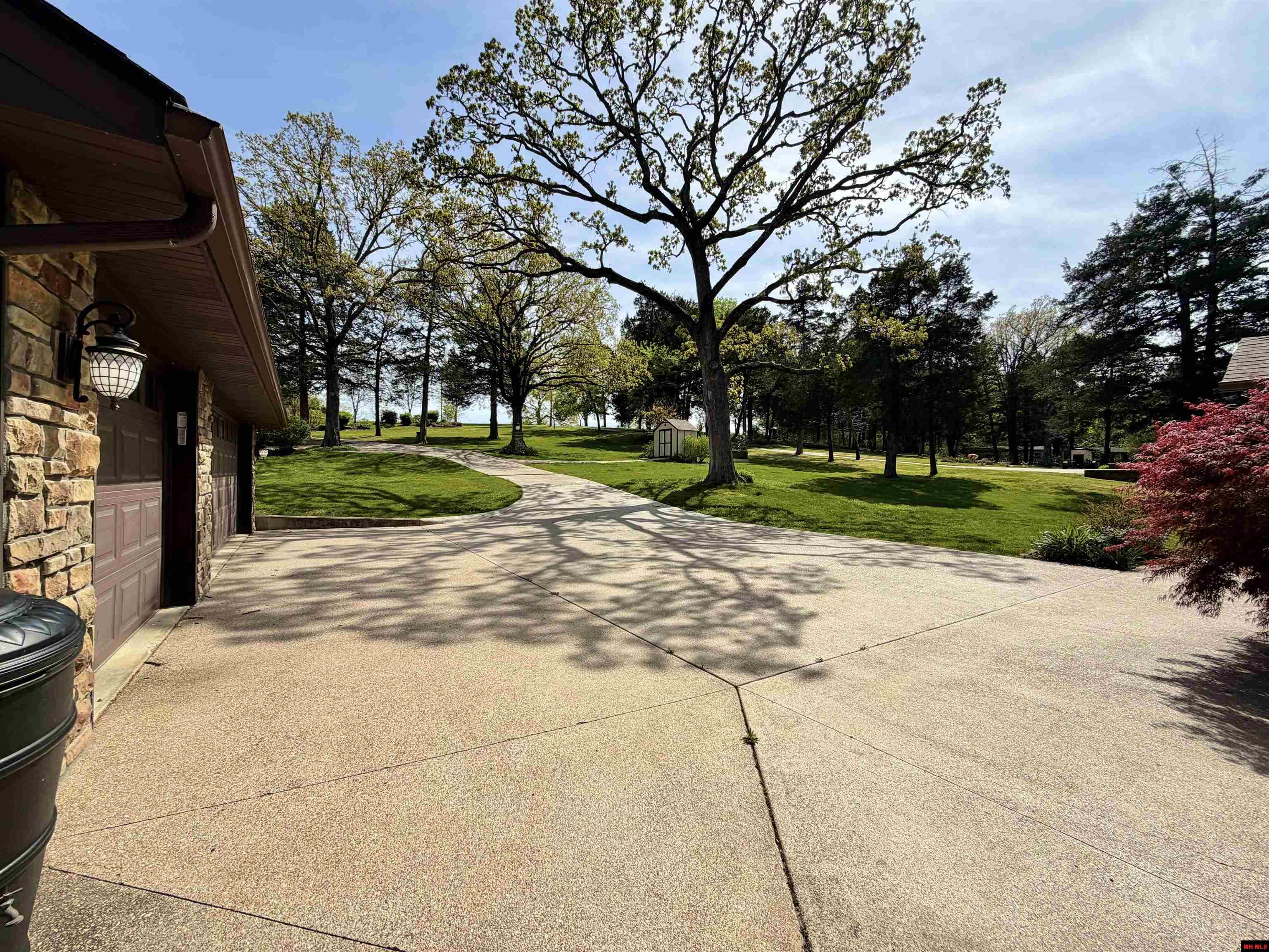 2668 Mallard Point Road