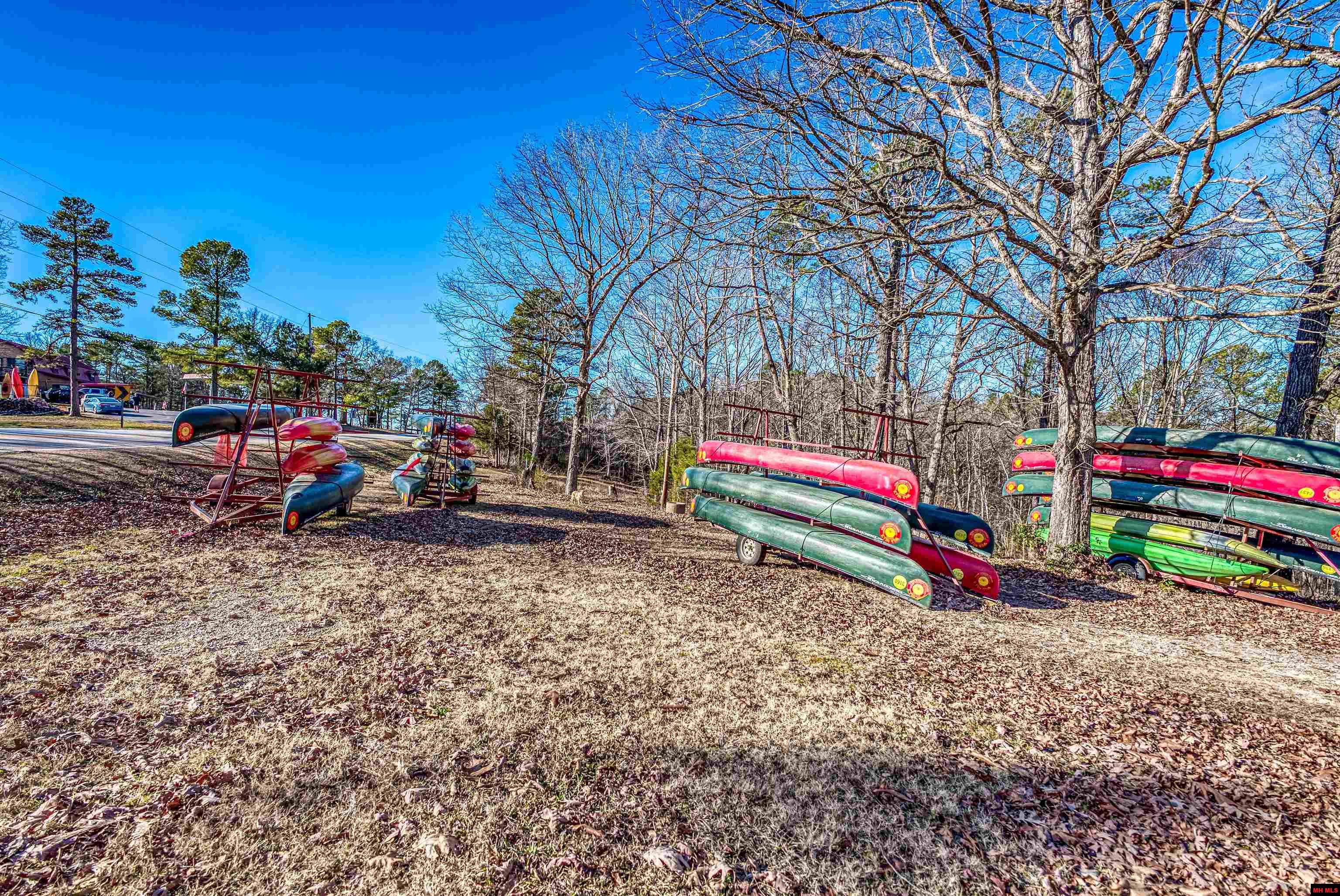 23 HWY 268 Yellville, AR