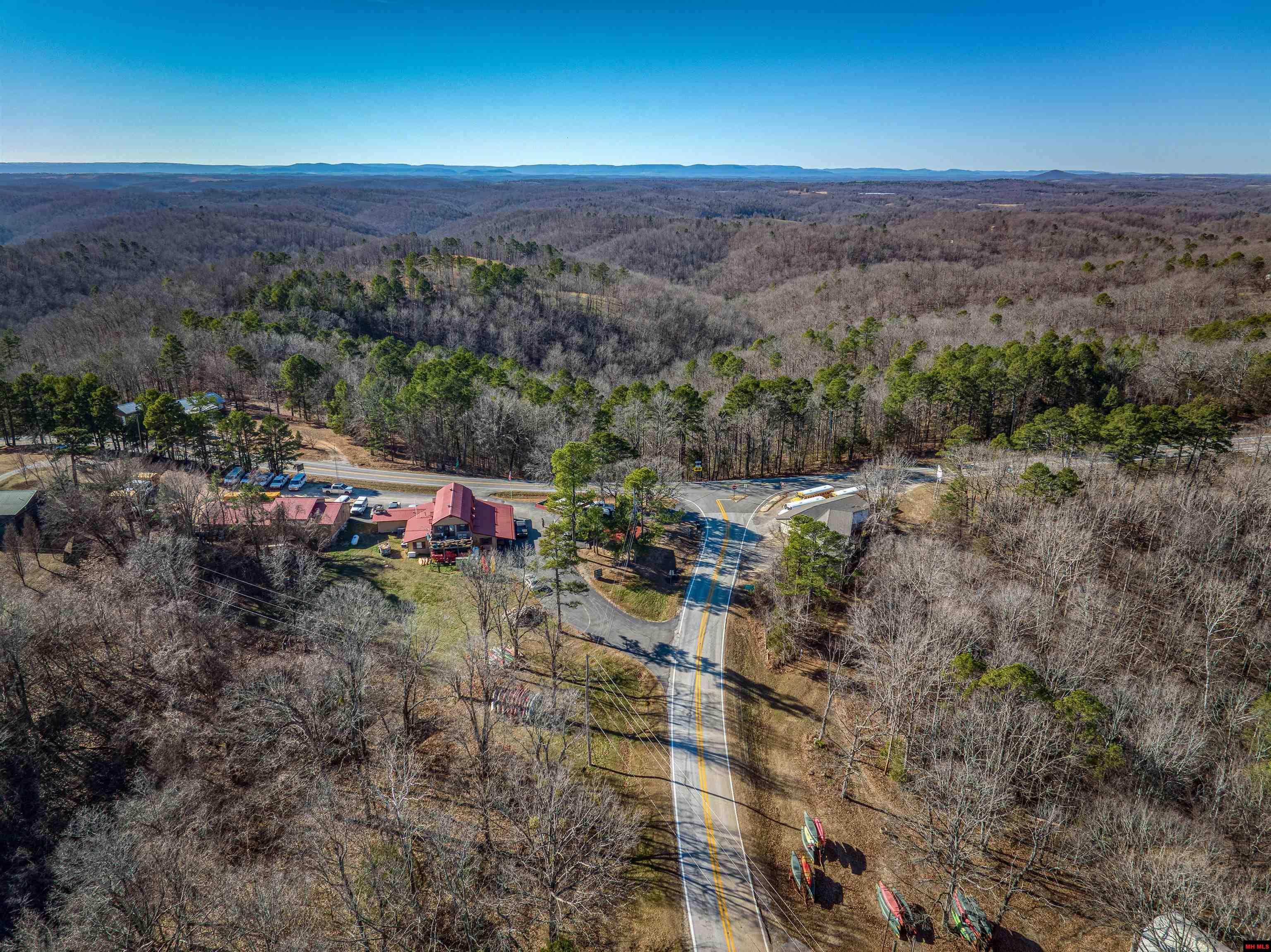 23 HWY 268 Yellville, AR