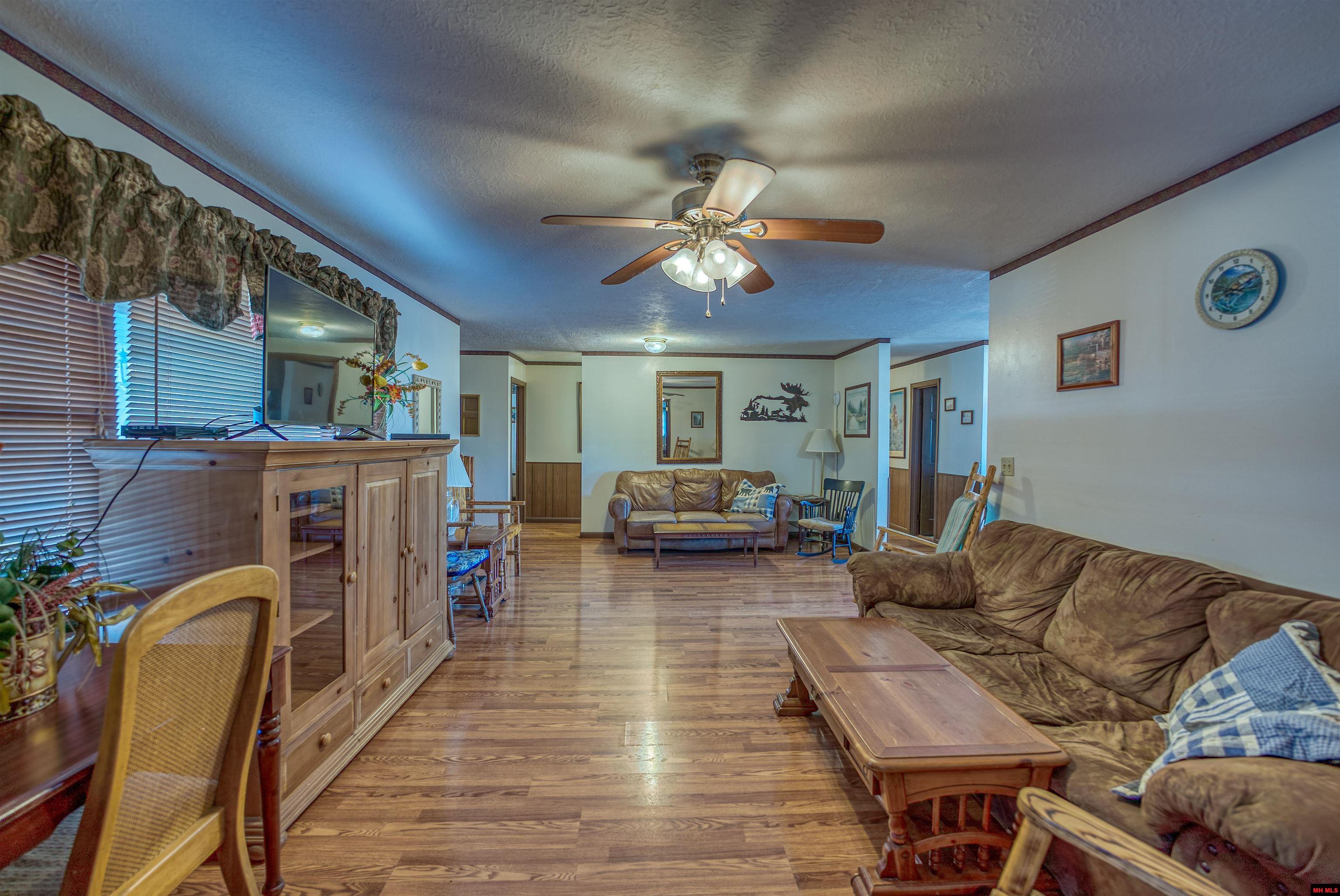 23 HWY 268 Yellville, AR