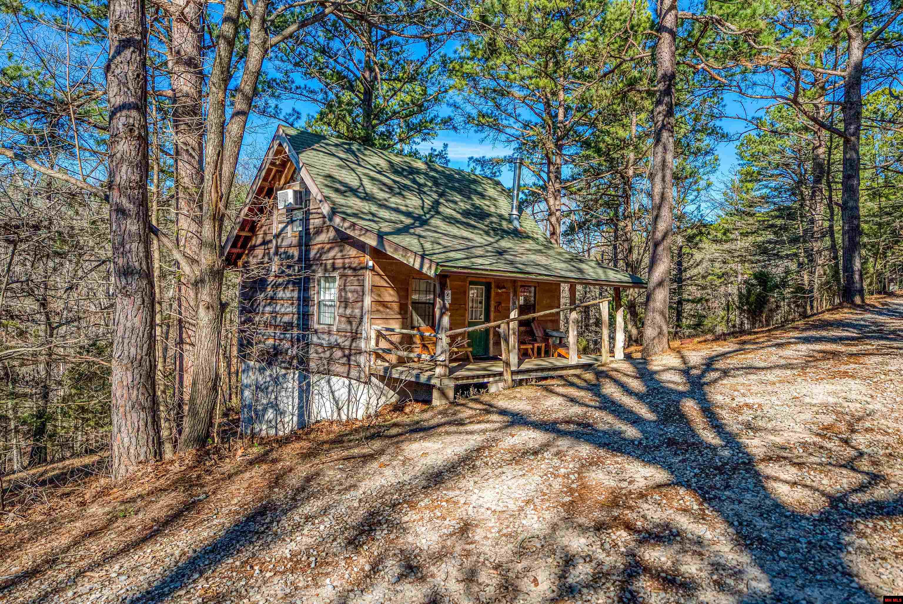 23 HWY 268 Yellville, AR