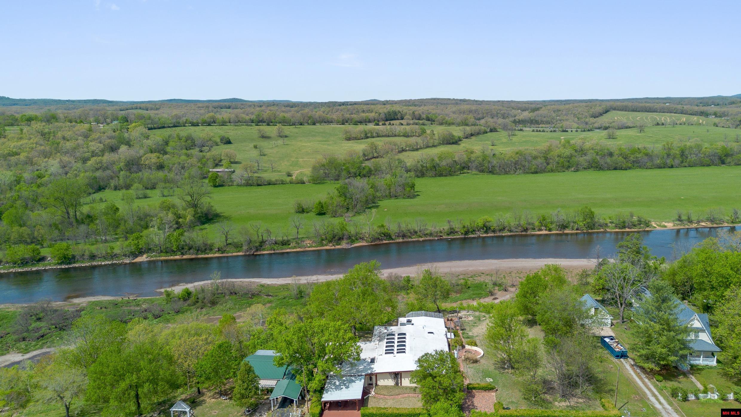 227 Harding Boulevard