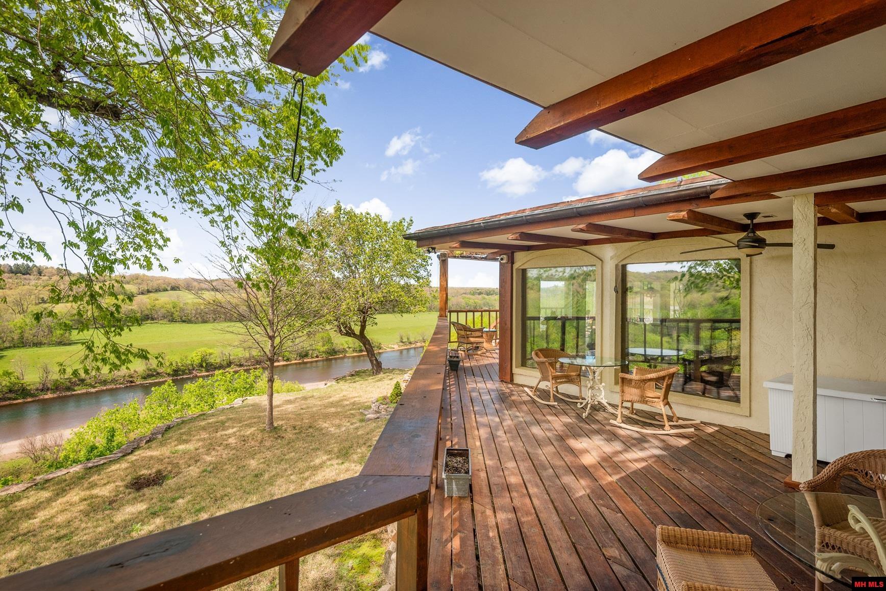 227 Harding Boulevard