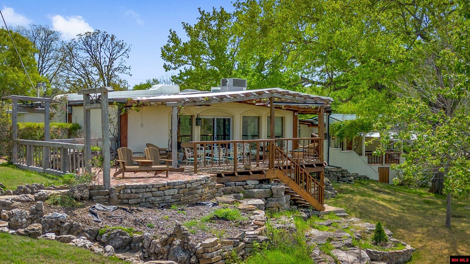 227 Harding Boulevard