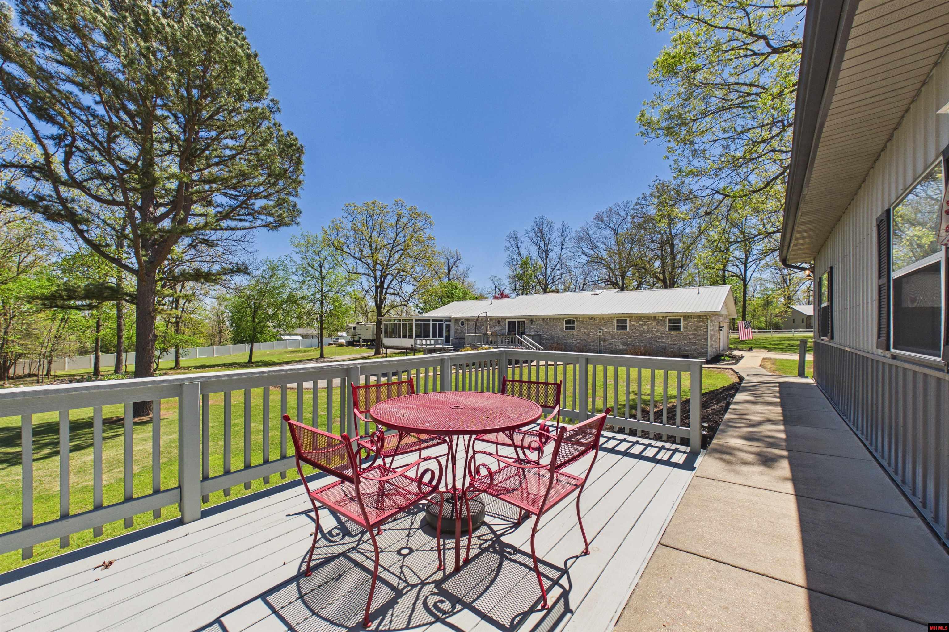 112 Thunderbird Lane