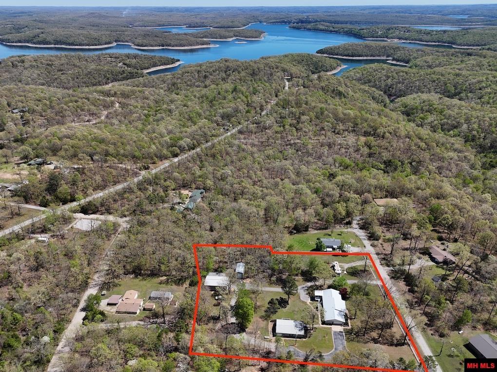 112 Thunderbird Lane