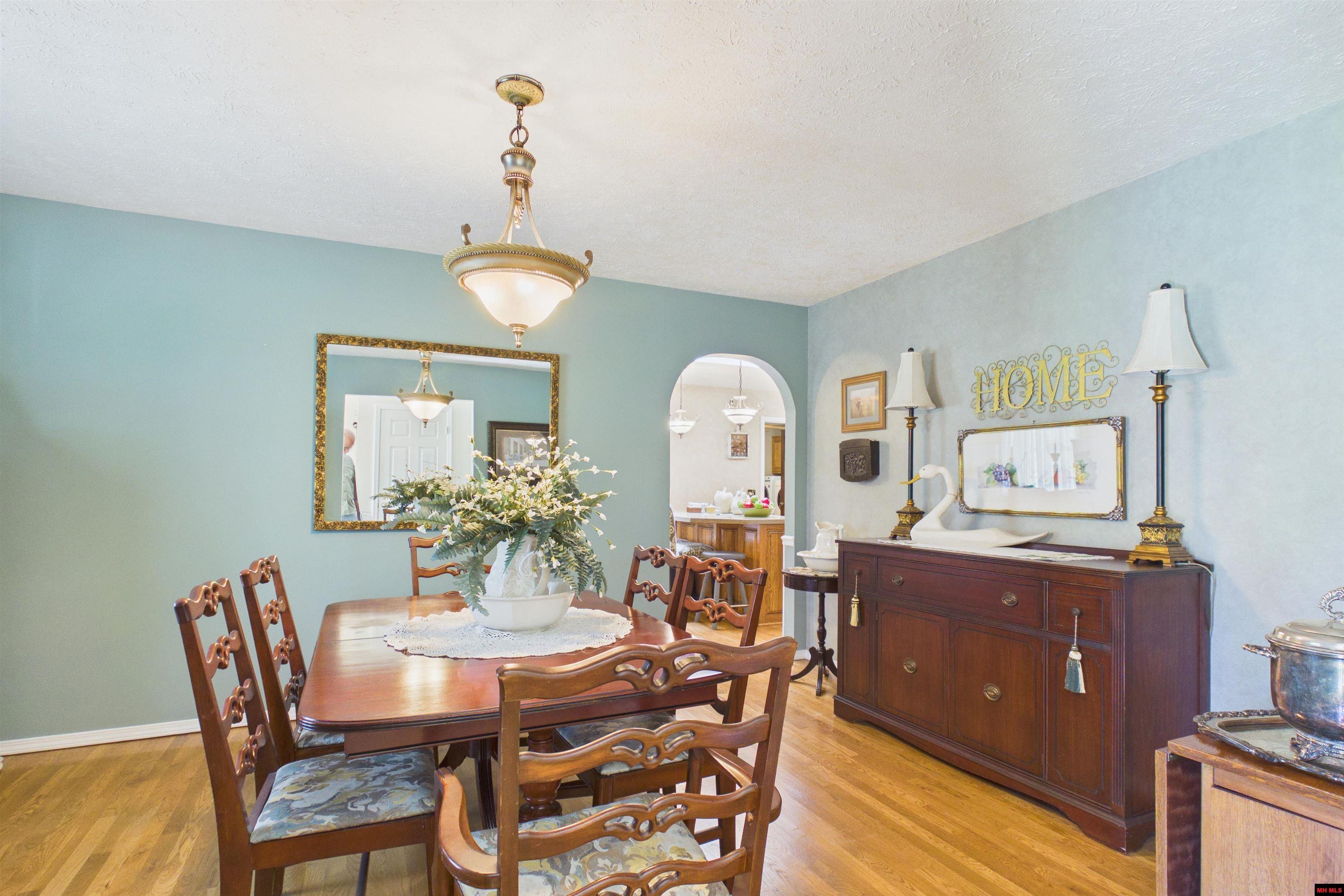 112 Thunderbird Lane