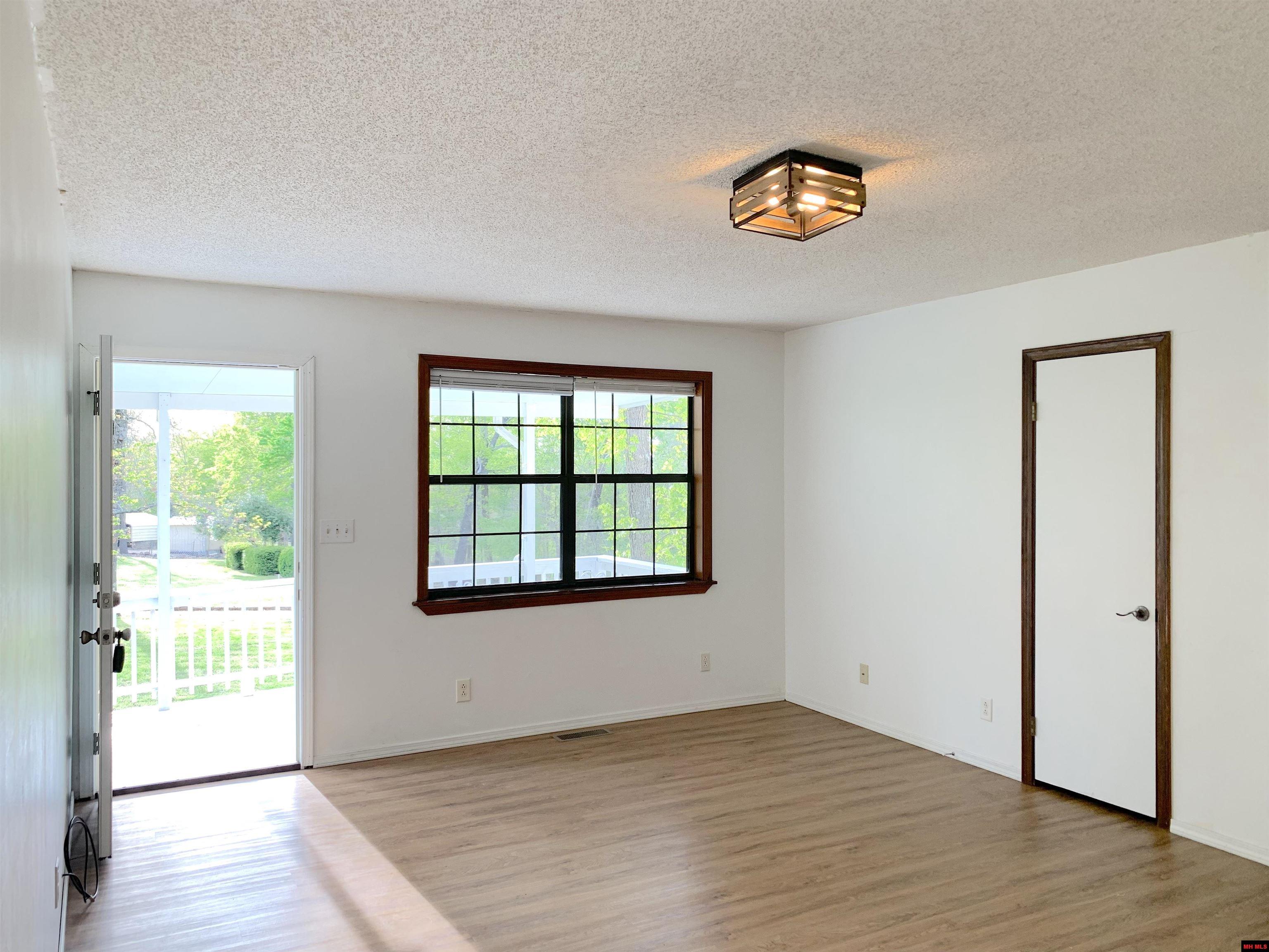 502 Pioneer Trail Drive