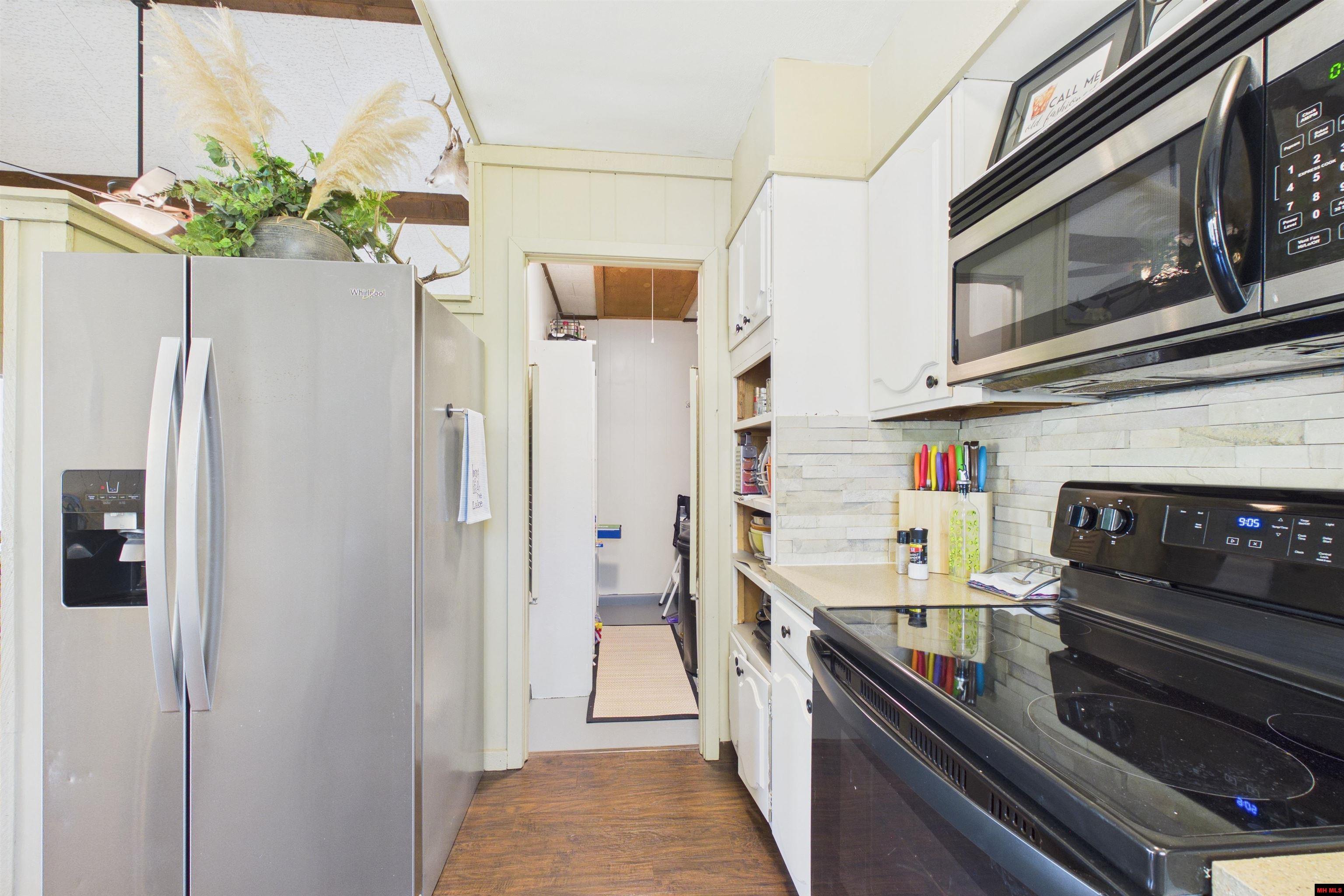 762 Diamond Bay Road