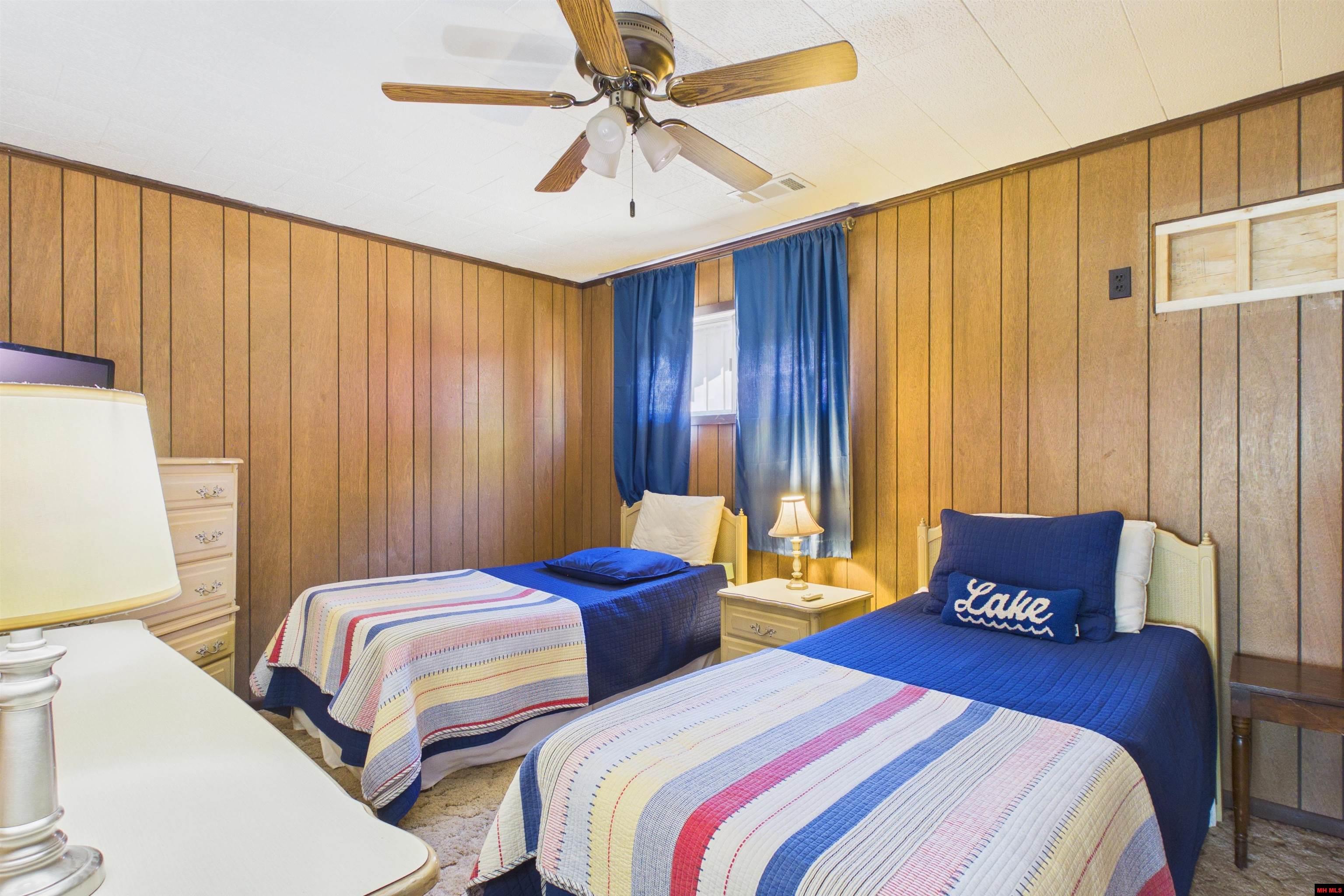 762 Diamond Bay Road