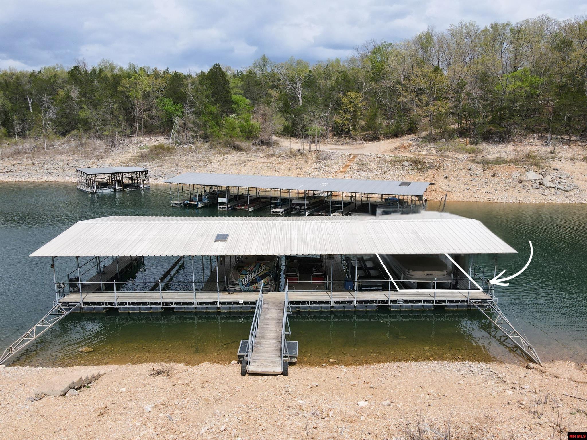 762 Diamond Bay Road