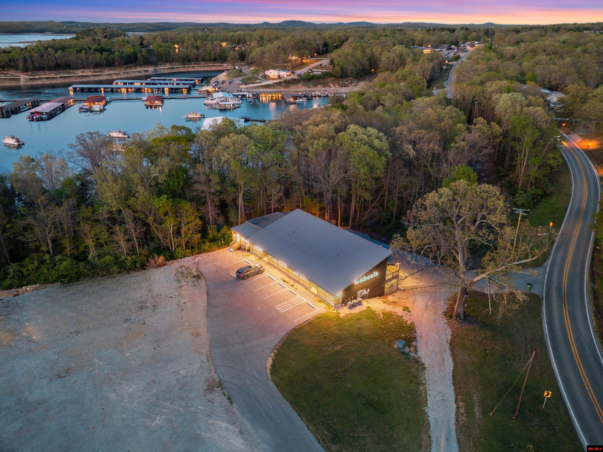 1912 A2 Central Boulevard