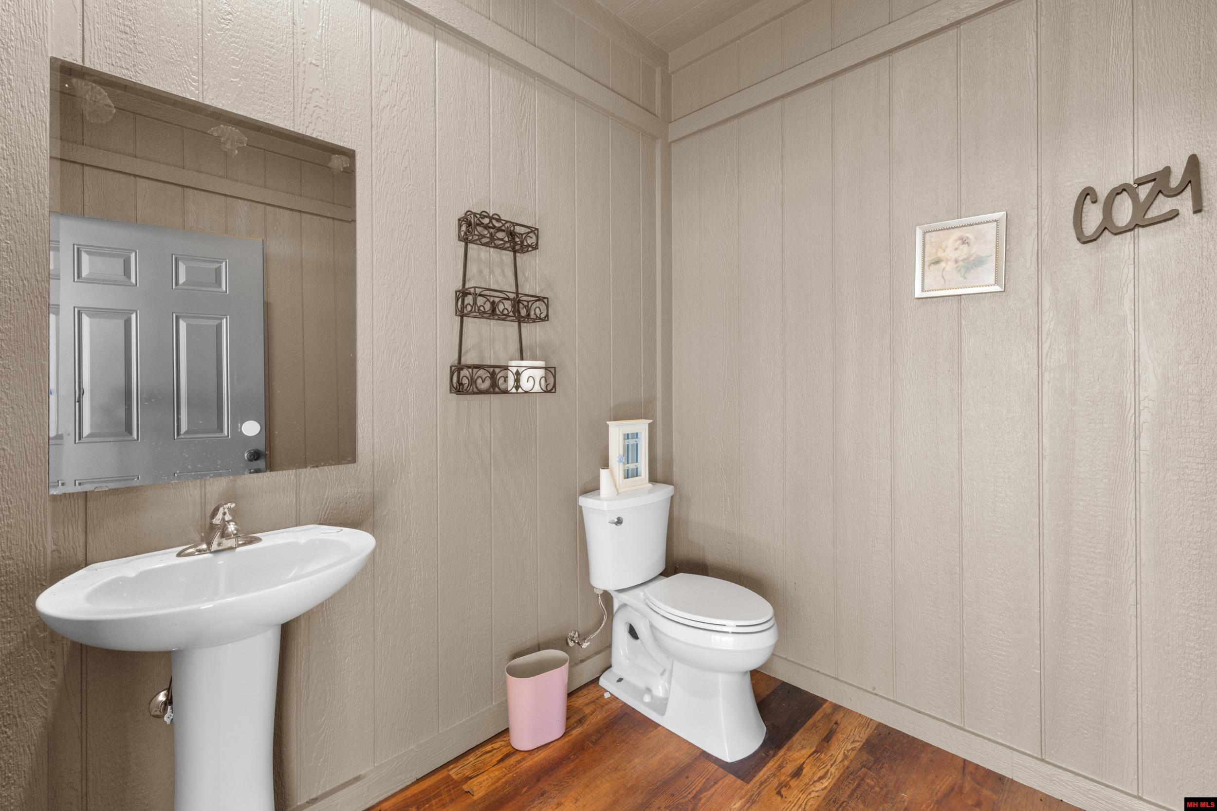 1912 A2 Central Boulevard