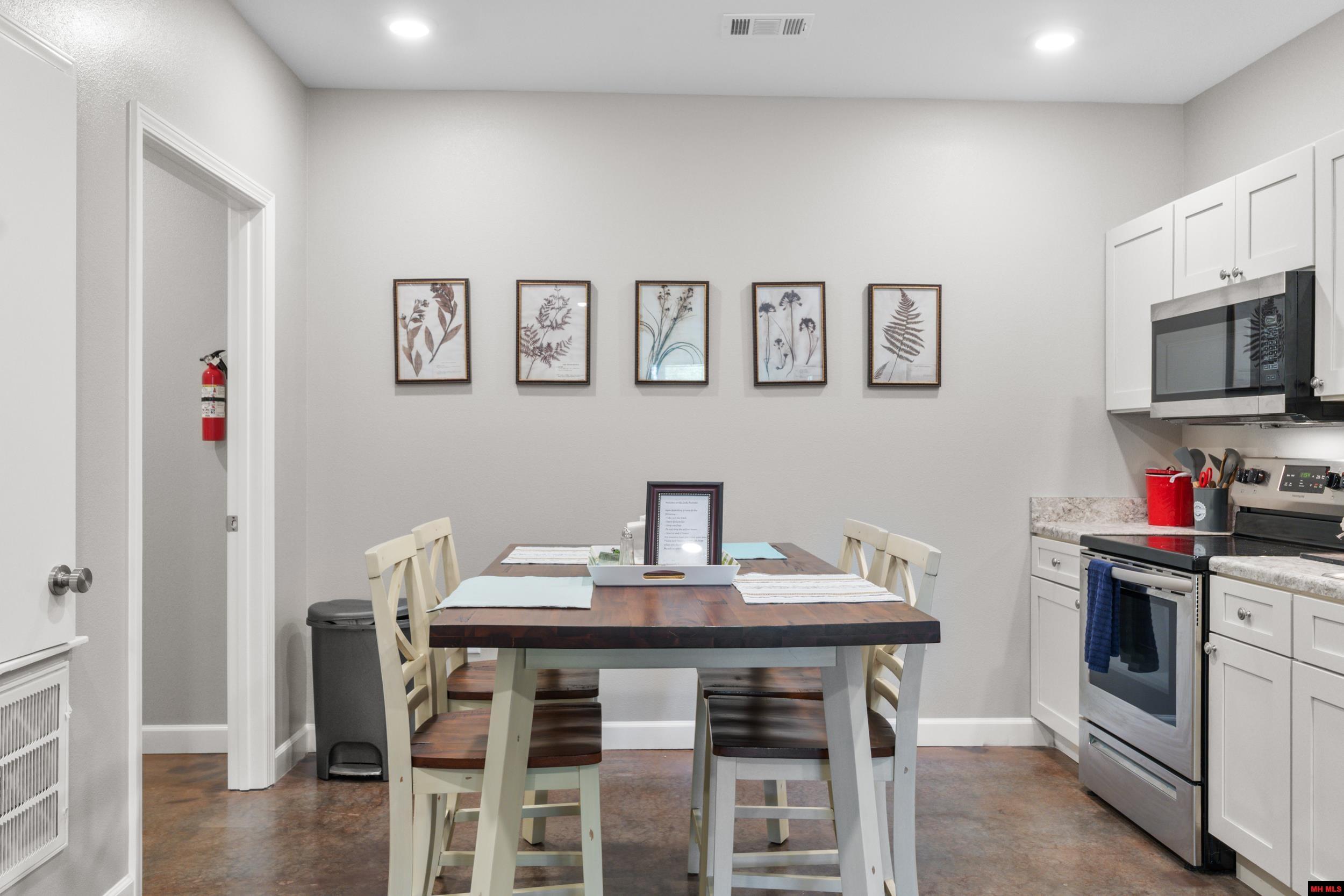 1912 A5 Central Boulevard