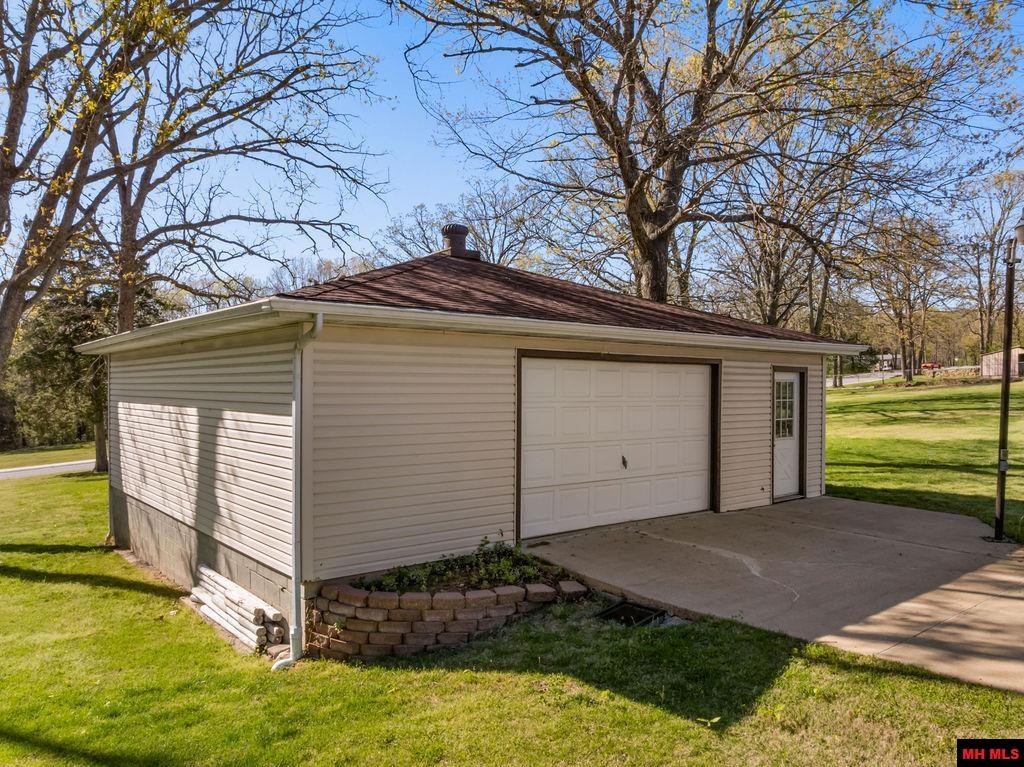 2015 FULLER Mountain Home, AR