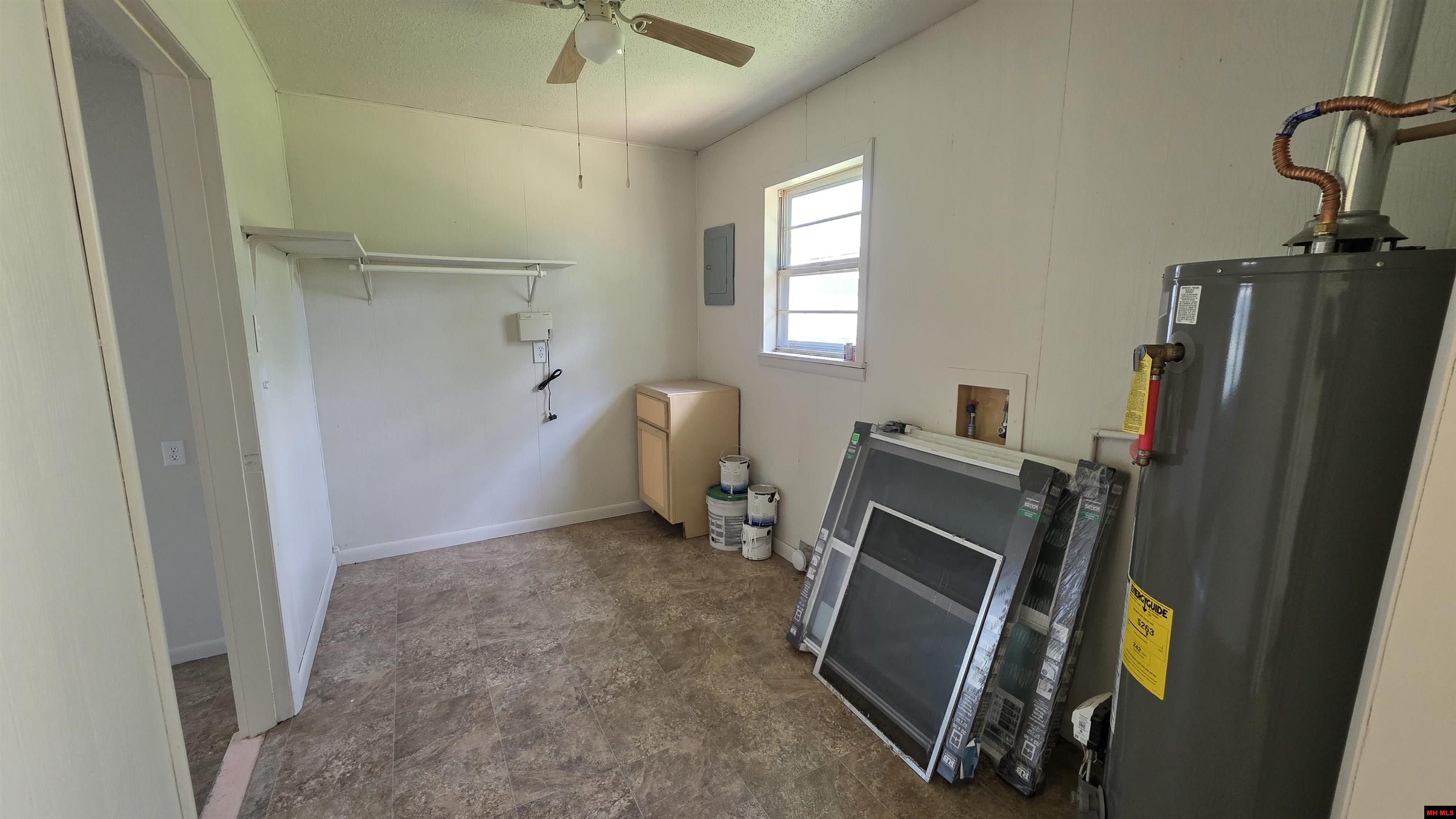 119 W JOHNSON DRIVE Flippin, AR 72634