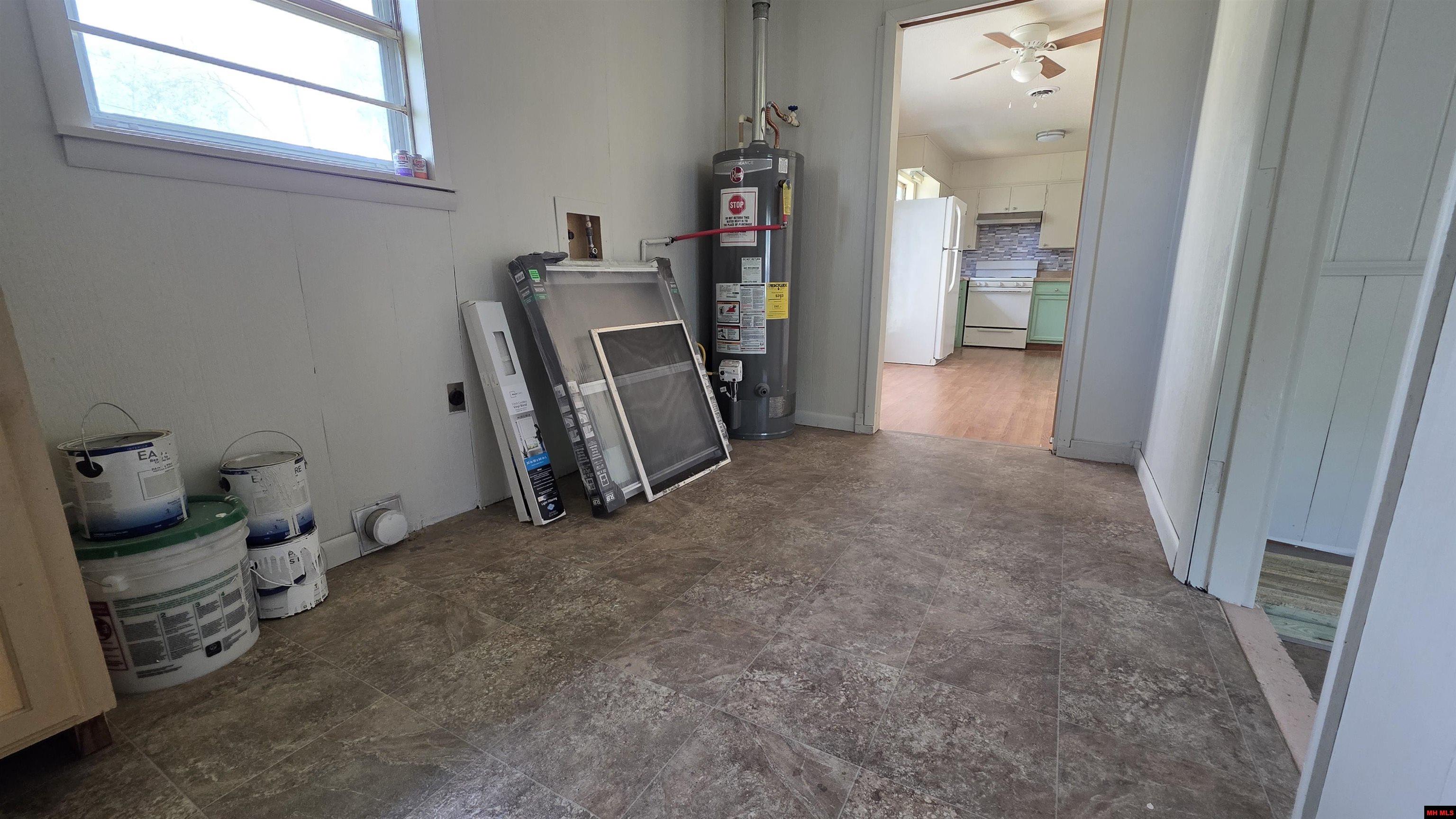 119 W JOHNSON DRIVE Flippin, AR 72634