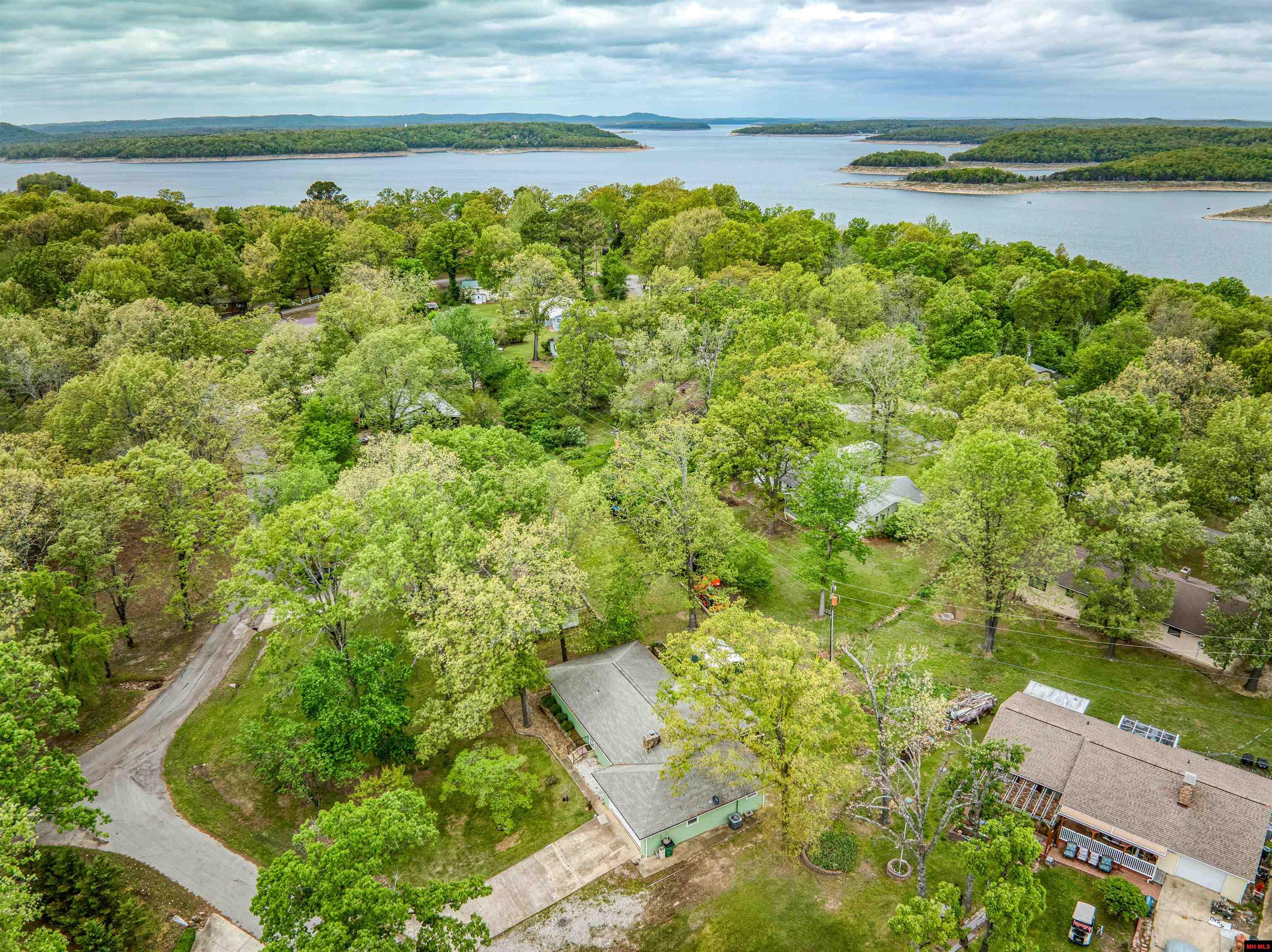 22 JANE LANE Lakeview, AR