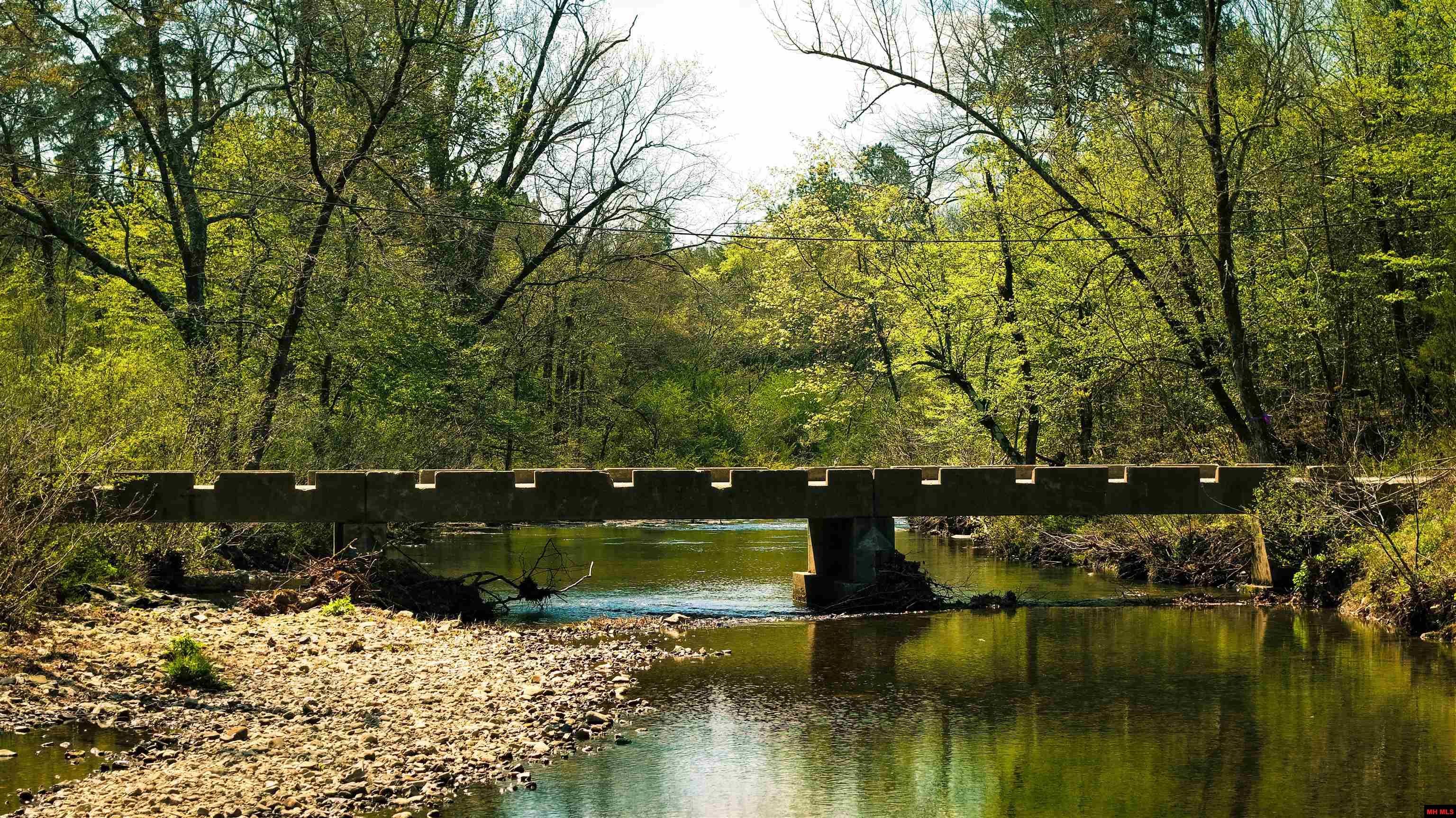 001-06196-000 Campbell Road