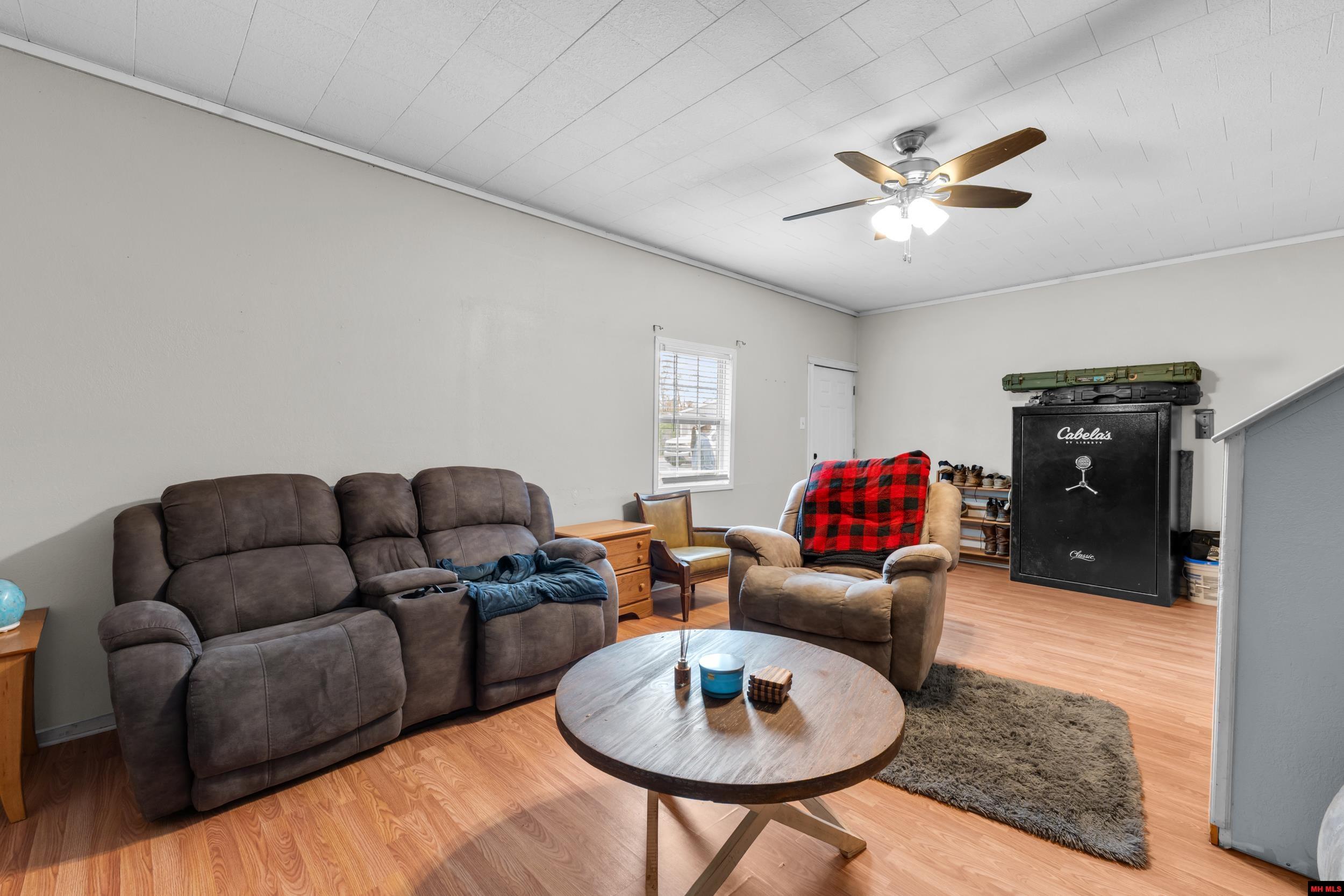 3346 Buford Cutoff