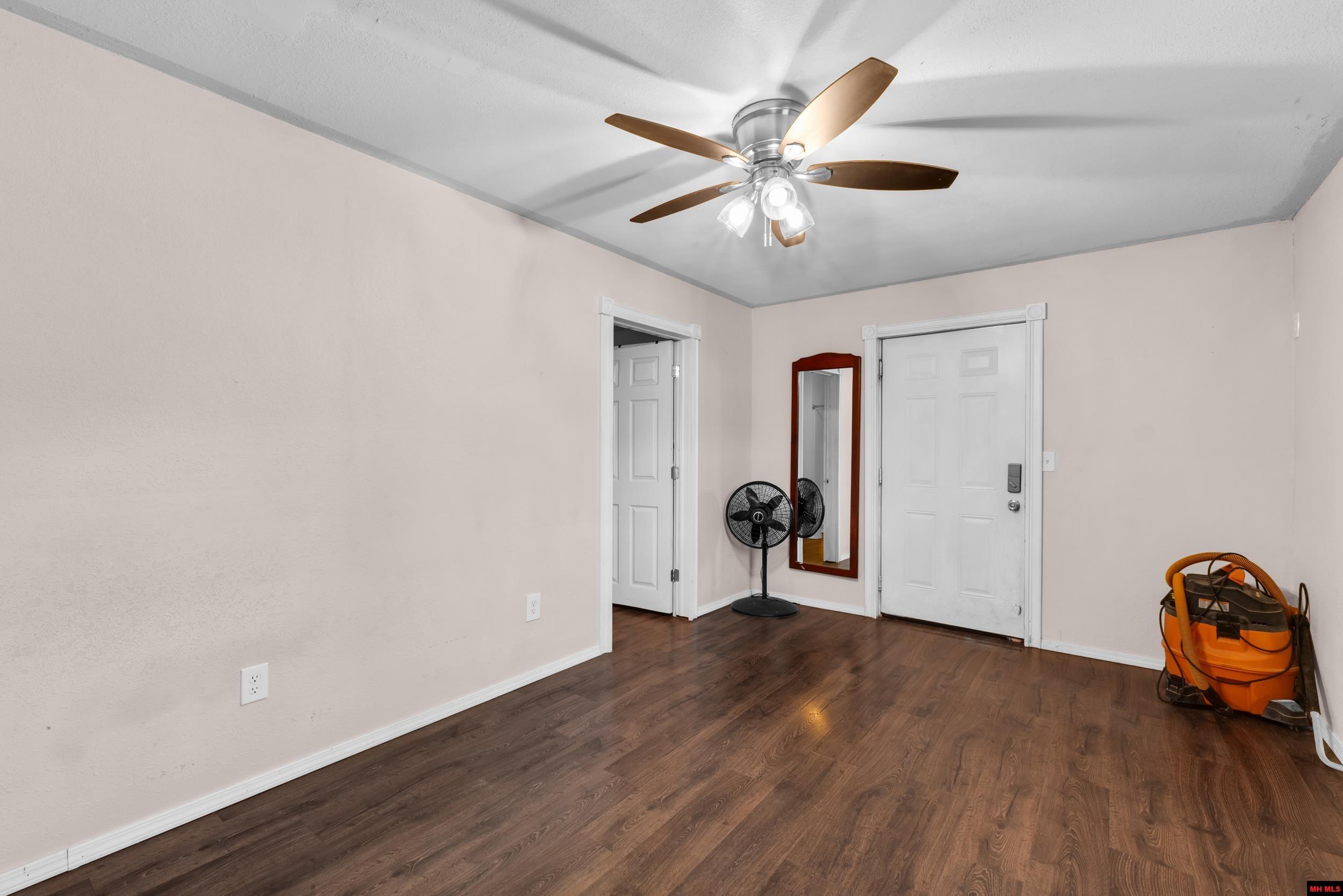 3346 Buford Cutoff