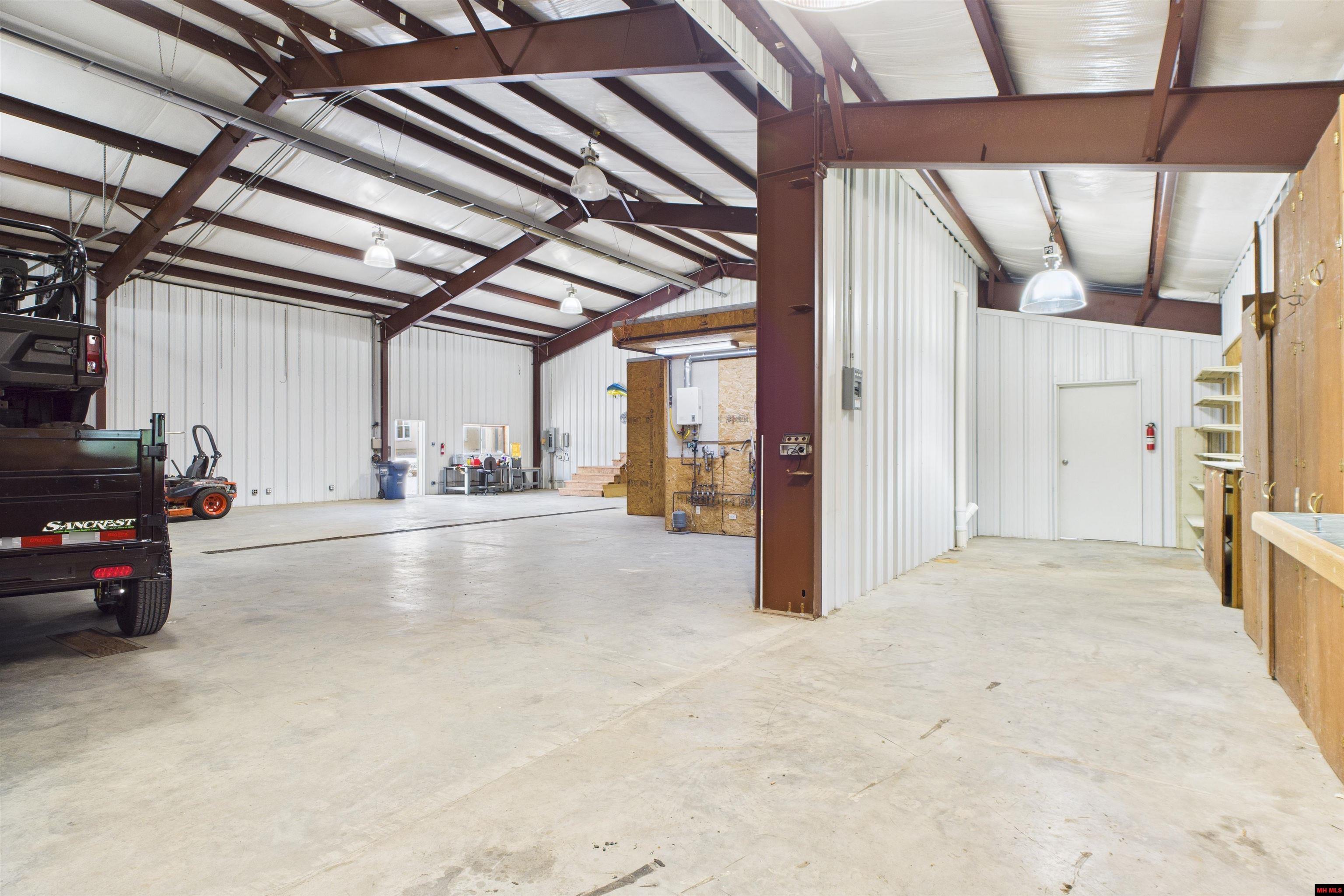 85 EVERGREEN LANE Mountain Home, AR 72653