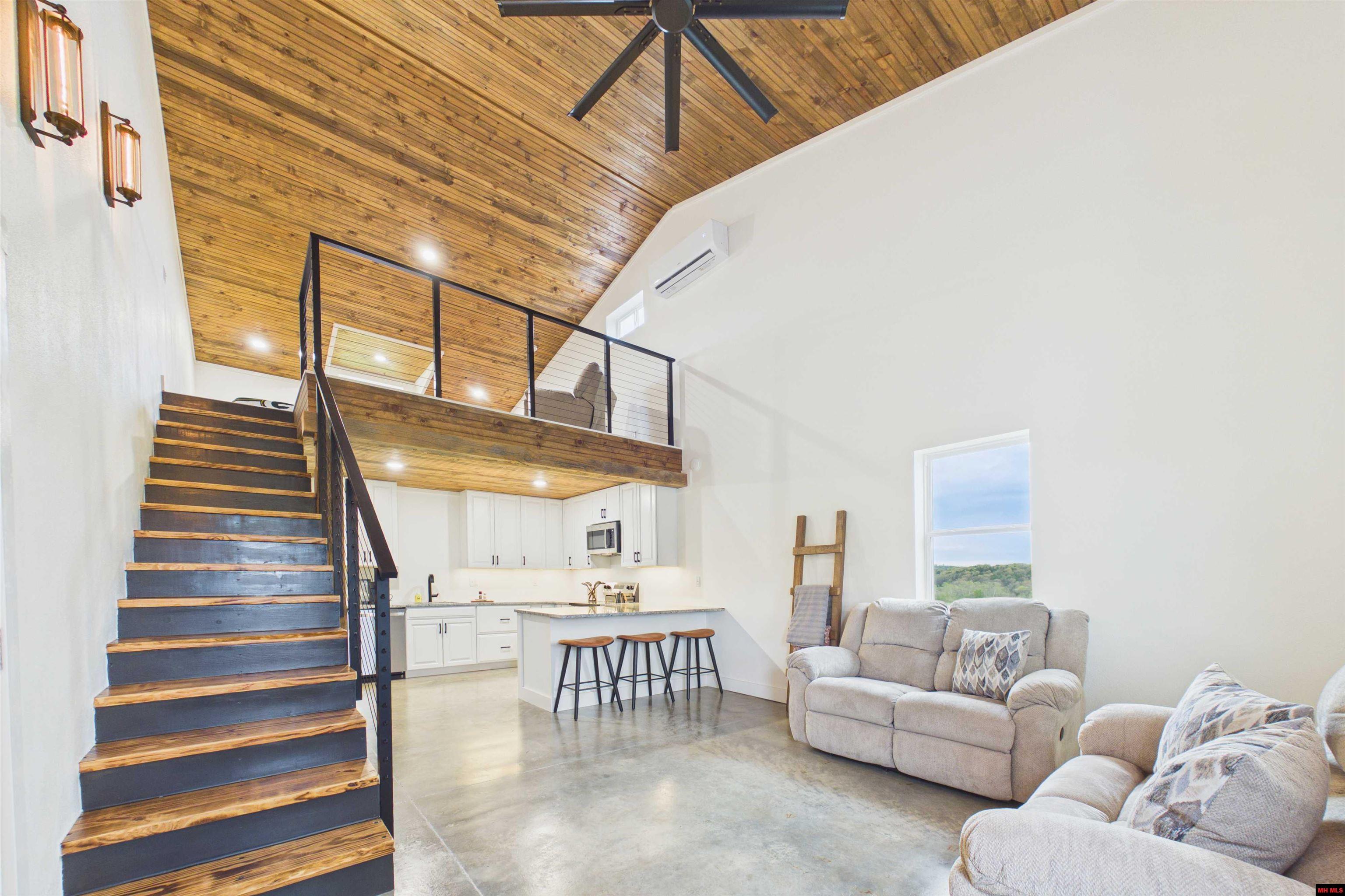 359 CR 138 Wasola, MO 65773