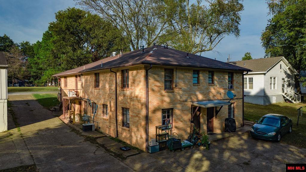 910 & 914 Dill Street