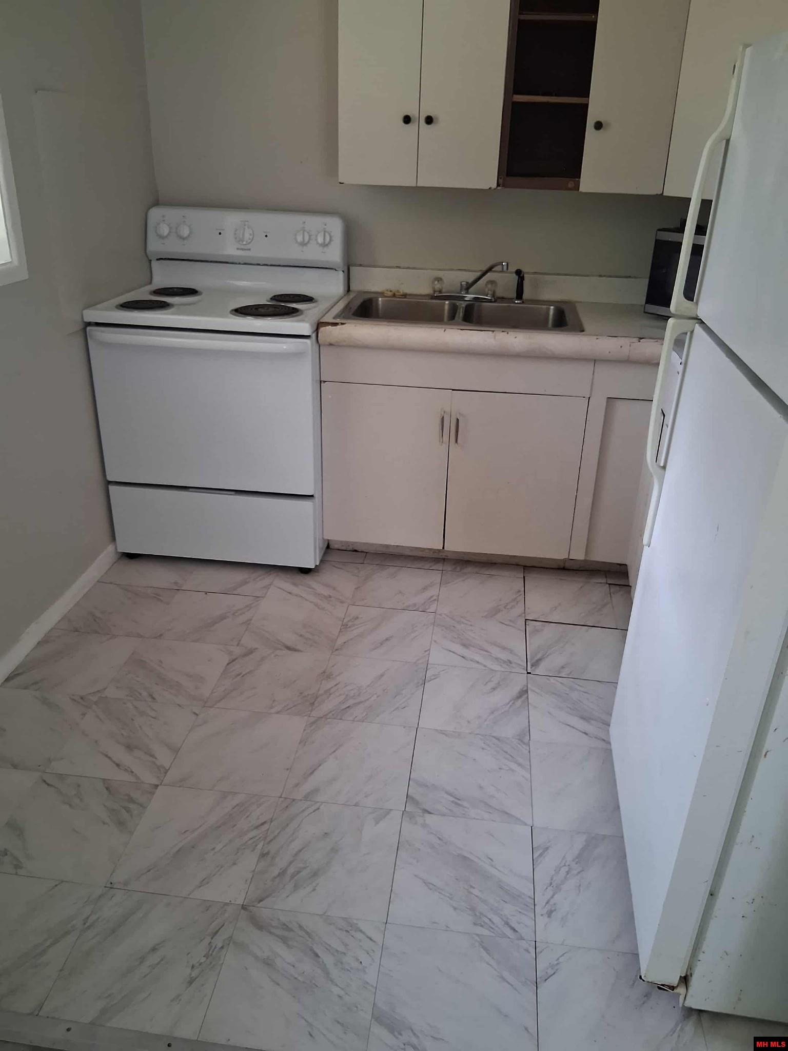 910 & 914 Dill Street