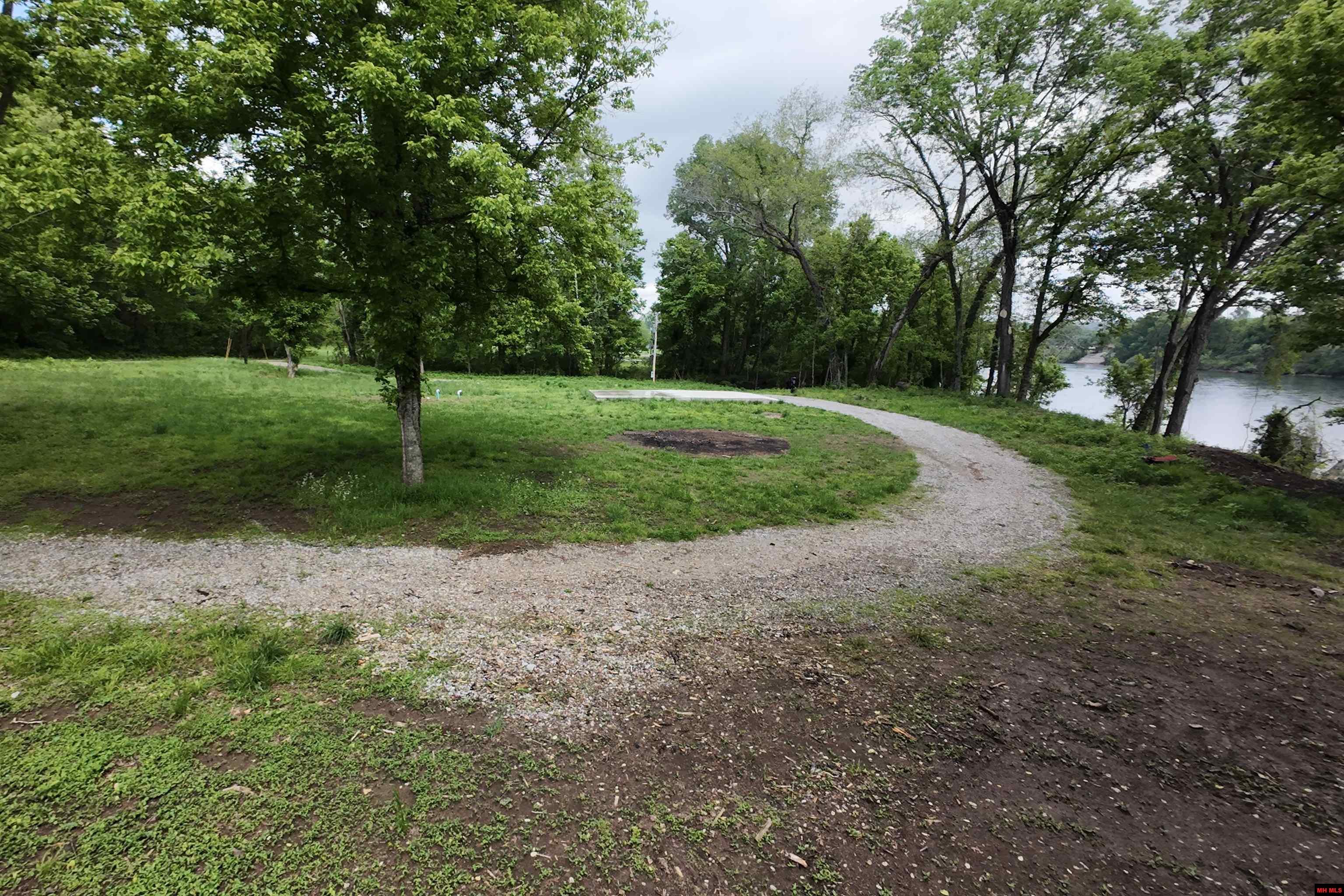 1566 Riverview Drive