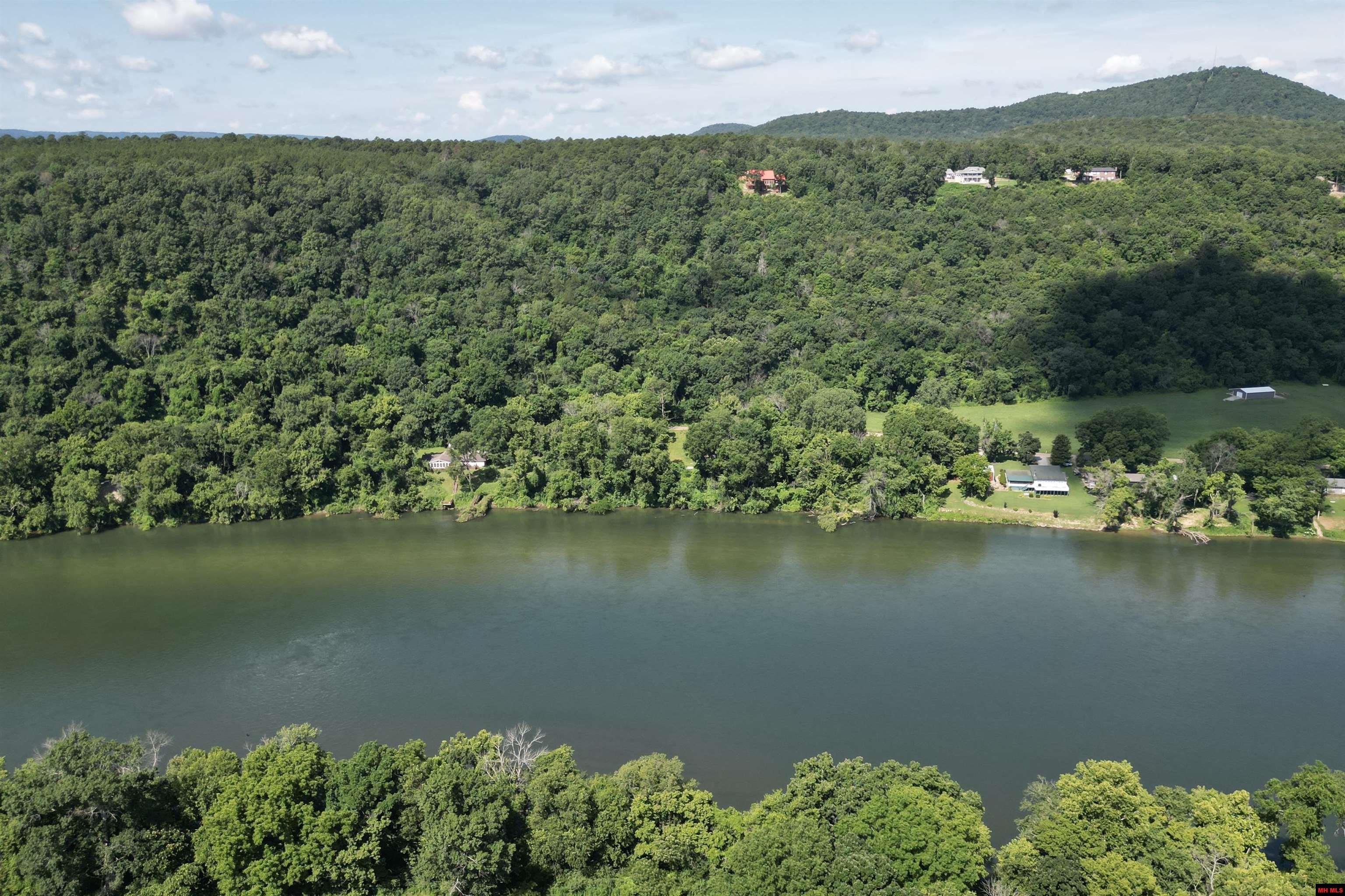 1566 Riverview Drive