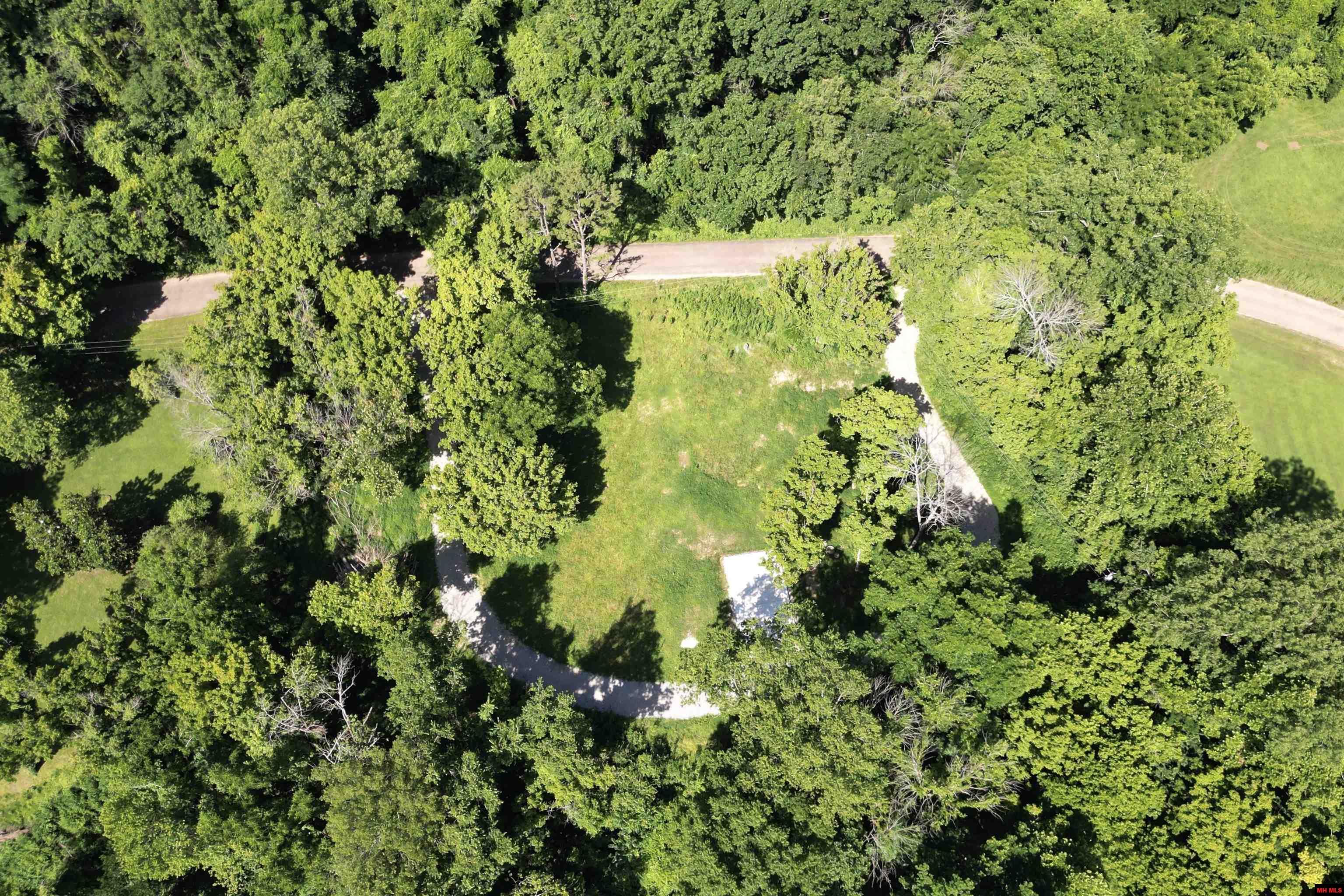 1566 Riverview Drive