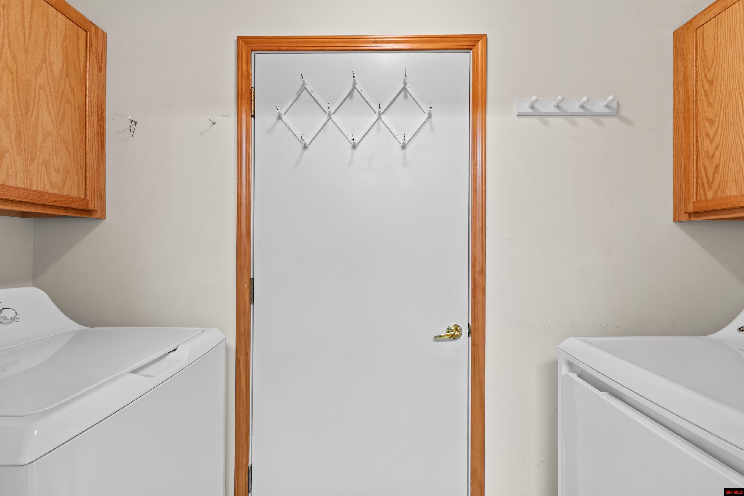 1223 Willowbrook Road