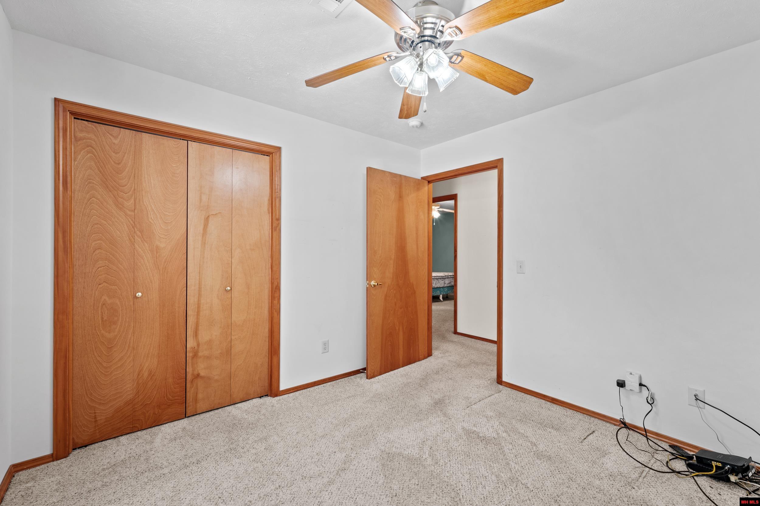 1223 Willowbrook Road