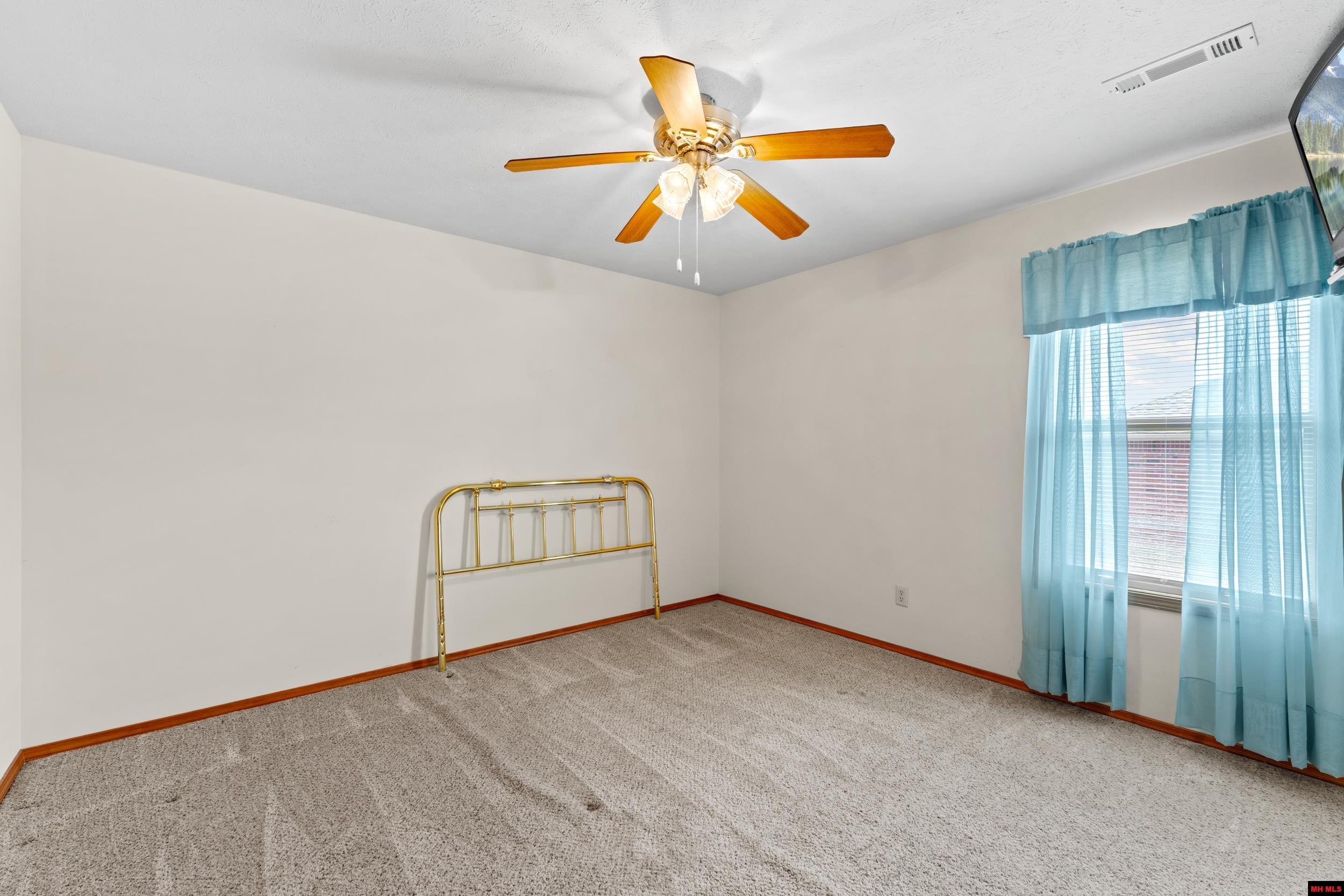 1223 Willowbrook Road