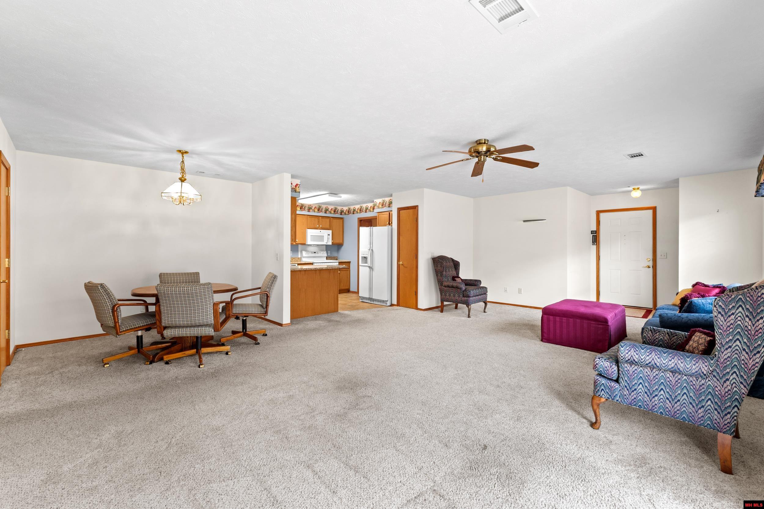 1223 Willowbrook Road