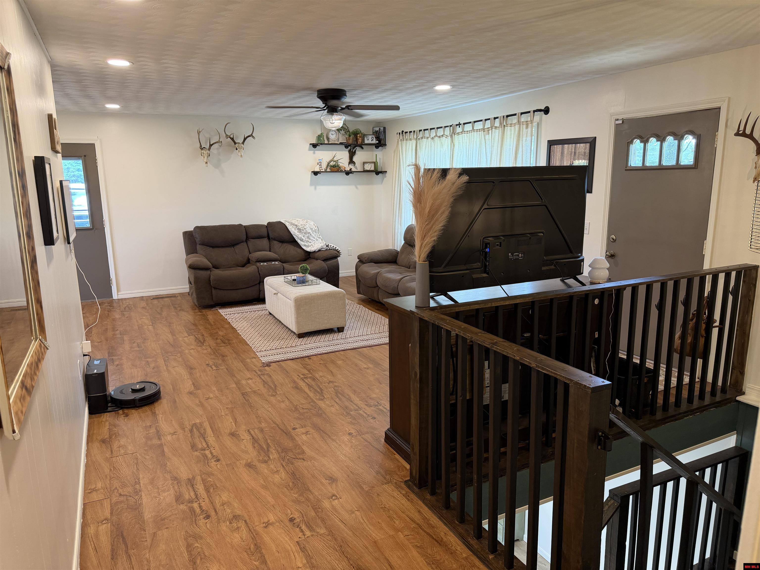 101 WILDCAT SHOALS ROAD Gassville, AR 72635