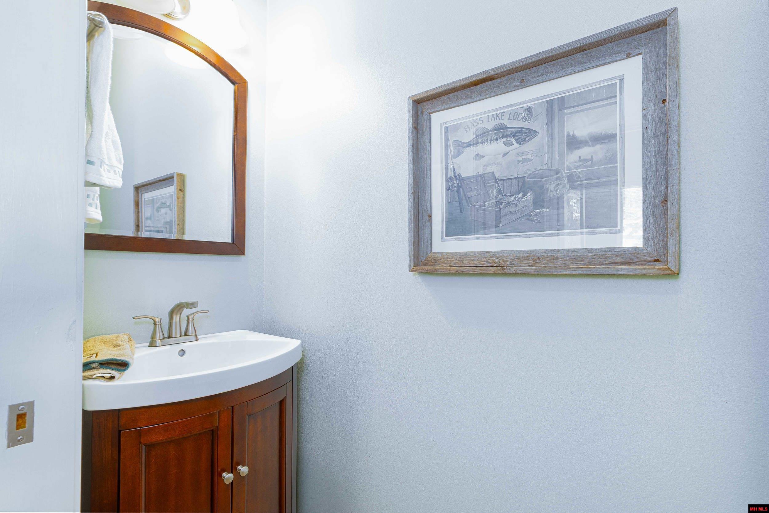 171 MC 101 Mountain Home, AR 72653