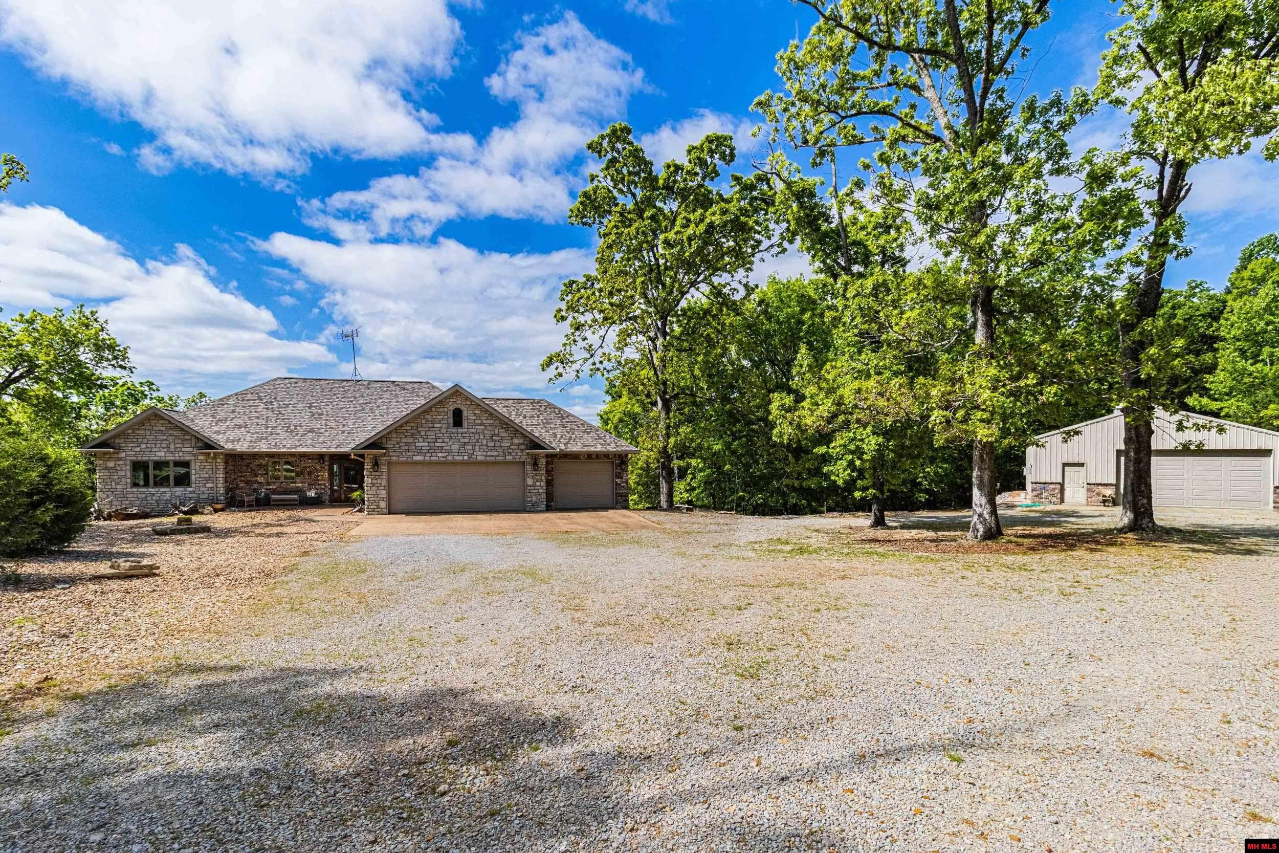 171 MC 101 Mountain Home, AR 72653
