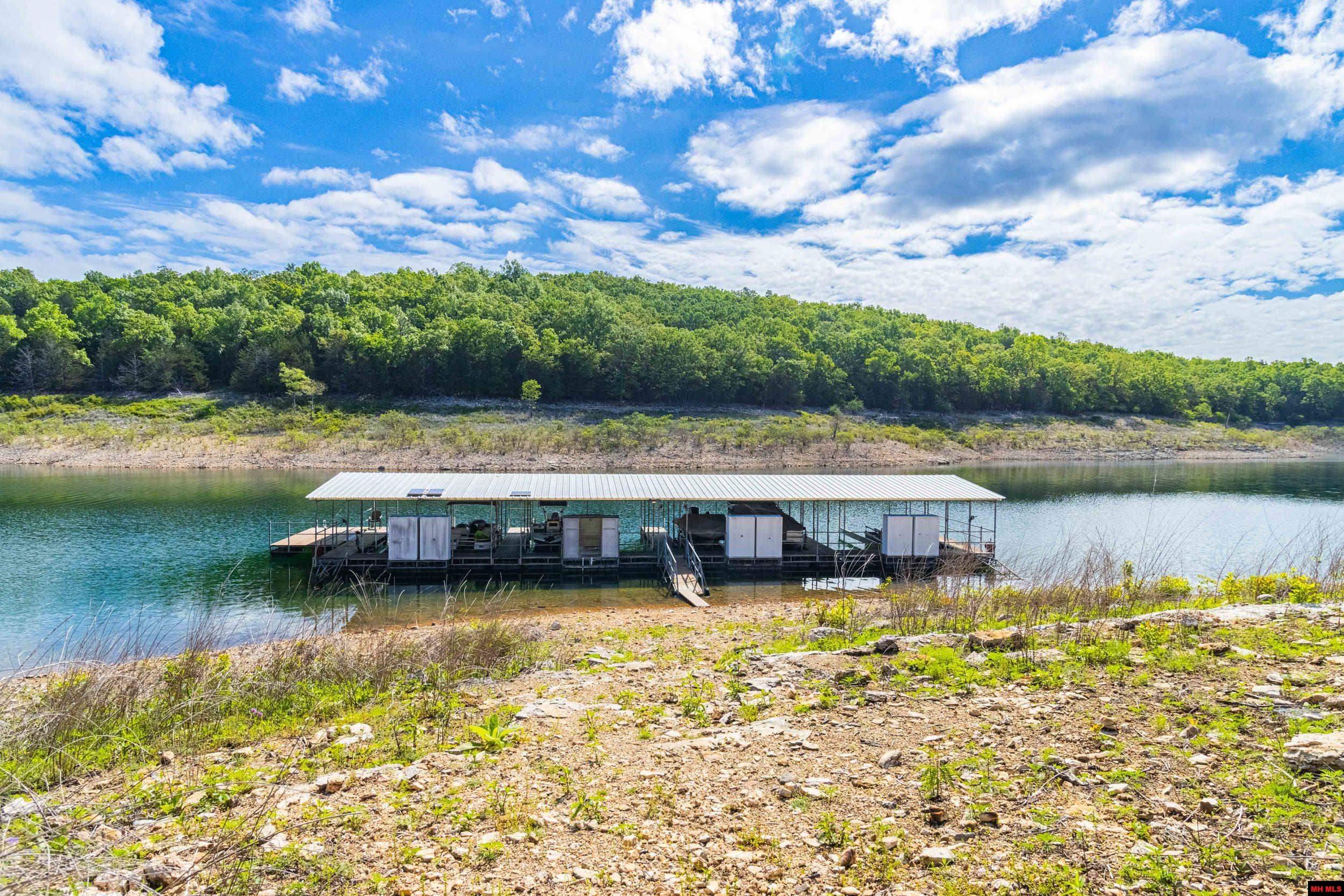 171 MC 101 Mountain Home, AR 72653