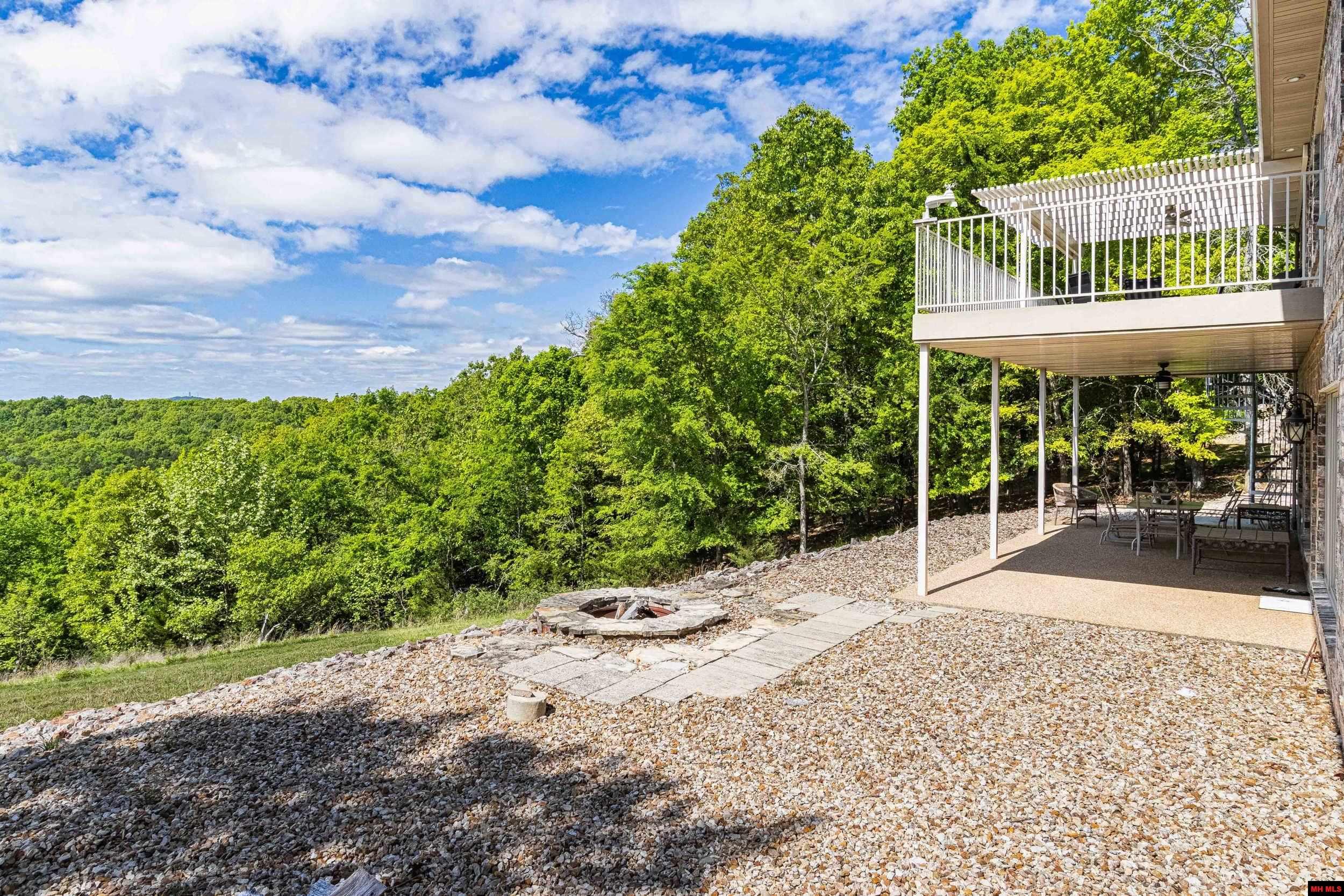 171 MC 101 Mountain Home, AR 72653