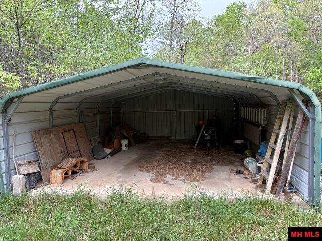 4568 MC 5004 Valley Springs, AR 72682