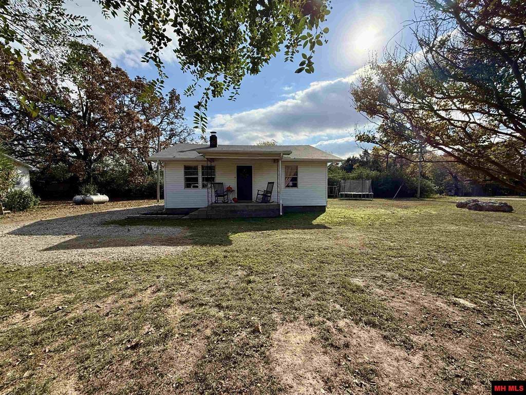 5173 Old Military Road