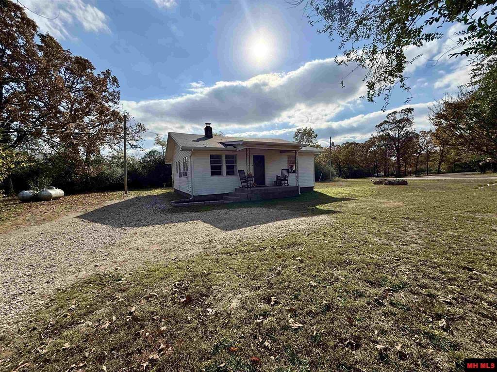 5173 Old Military Road